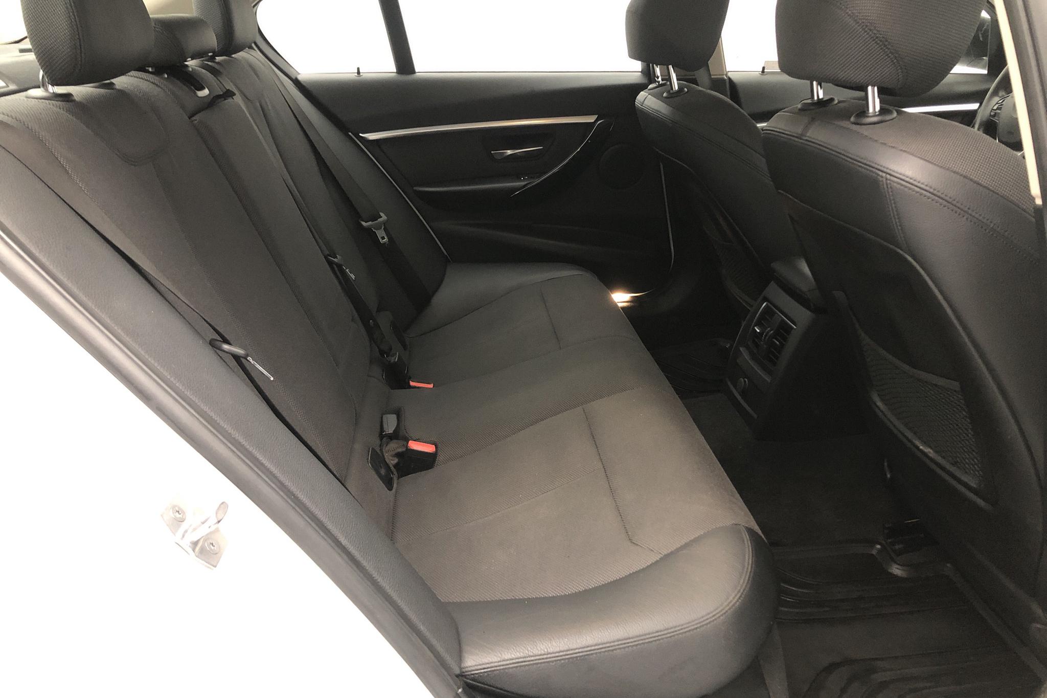 BMW 320d xDrive Sedan, F30 (190hk) - 116 860 km - Automatic - white - 2018