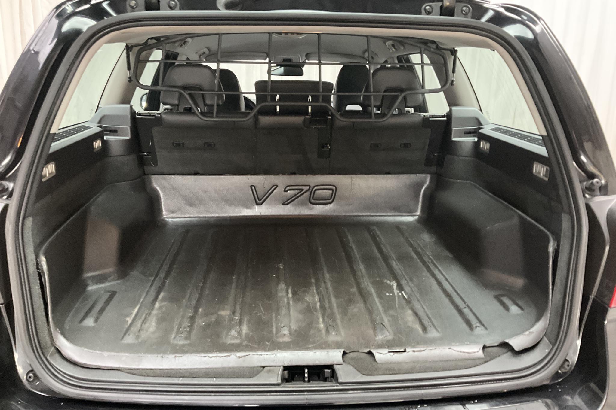 Volvo V70 II D4 (163hk) - 208 520 km - Manual - black - 2013