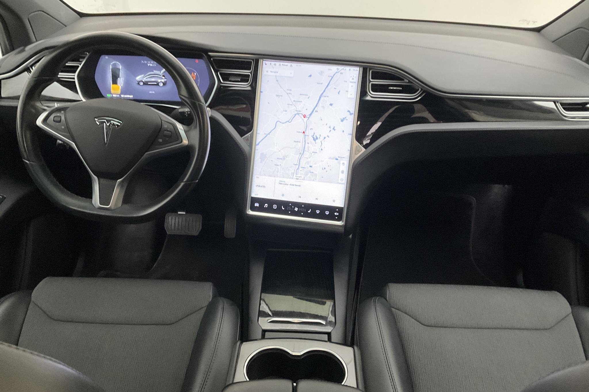 Tesla Model X 75D - 67 460 km - Automatic - gray - 2017