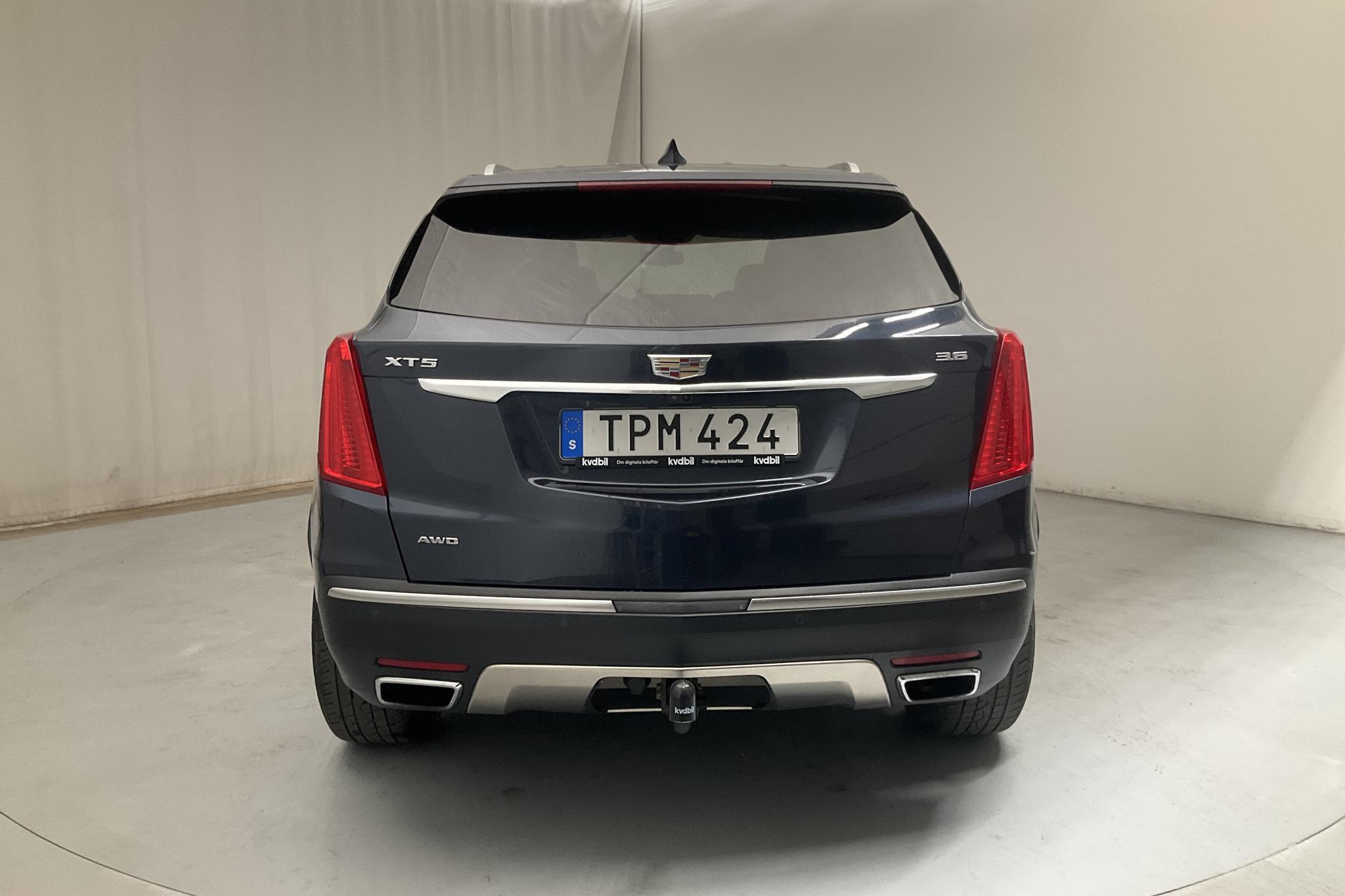 Cadillac XT5 3.5 V6 AWD (314hk) - 9 129 mil - Automat - blå - 2018