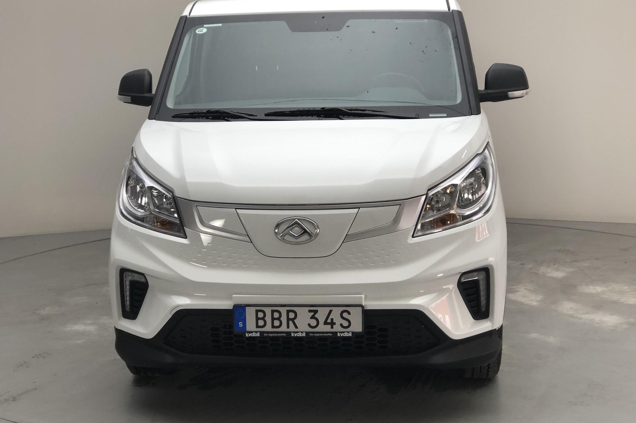 Maxus e-Deliver 3 52.5 kWh (122hk) - 29 440 km - Automatic - white - 2020
