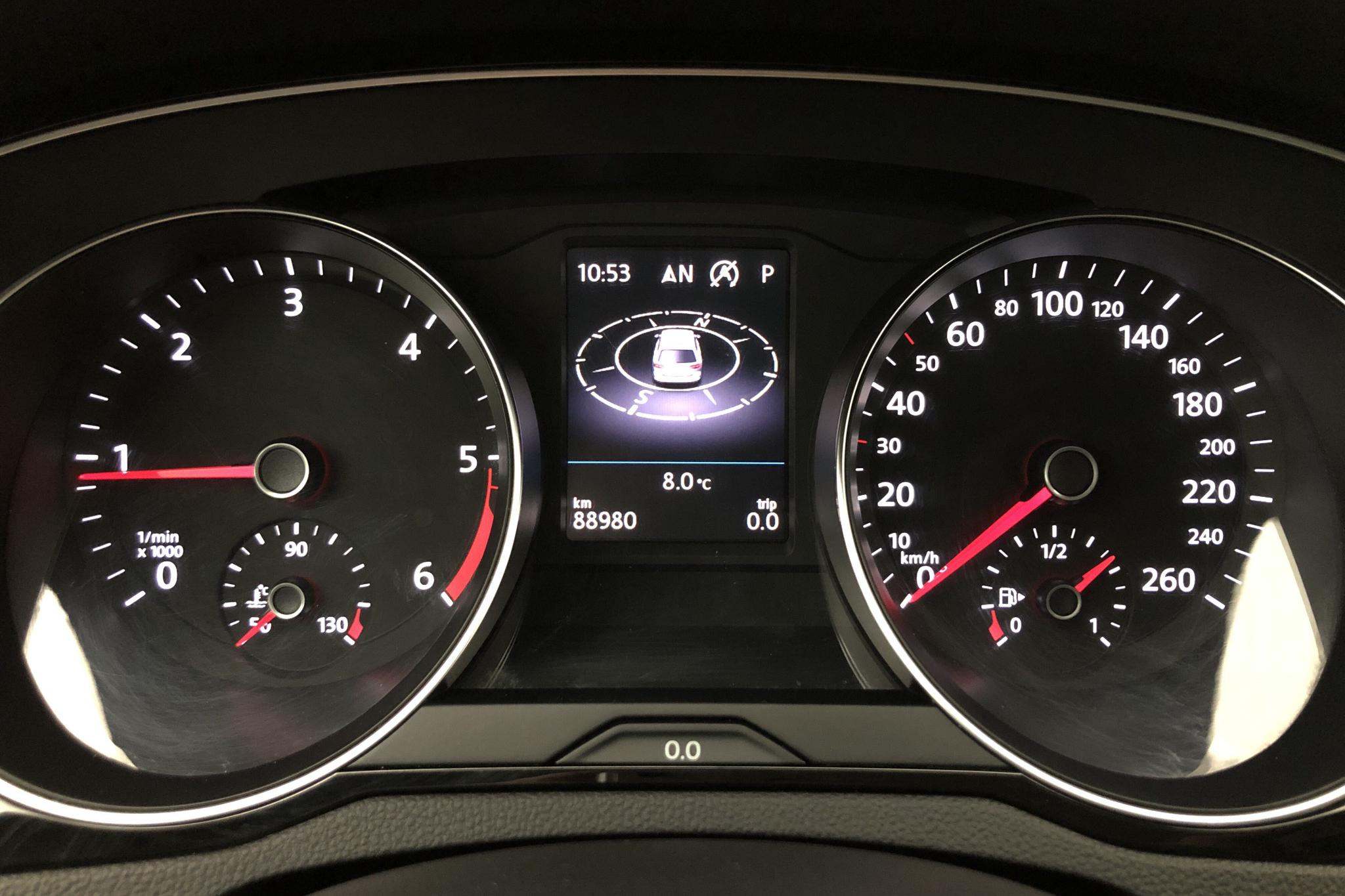 VW Passat 2.0 TDI BiTurbo Sportscombi 4MOTION (240hk) - 88 990 km - Automatic - black - 2018