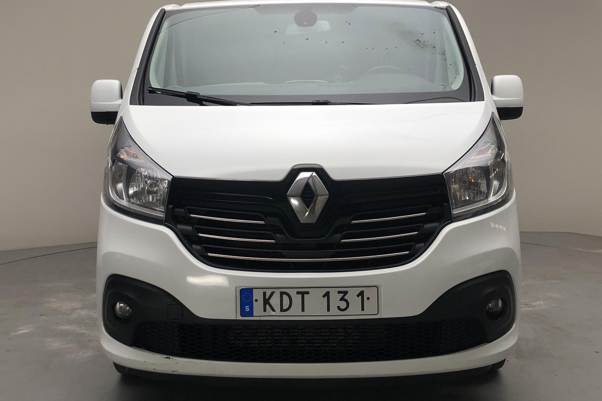 Renault Trafic 1.6 dCi Skåp (120hk) - 204 710 km - Manual - white - 2016