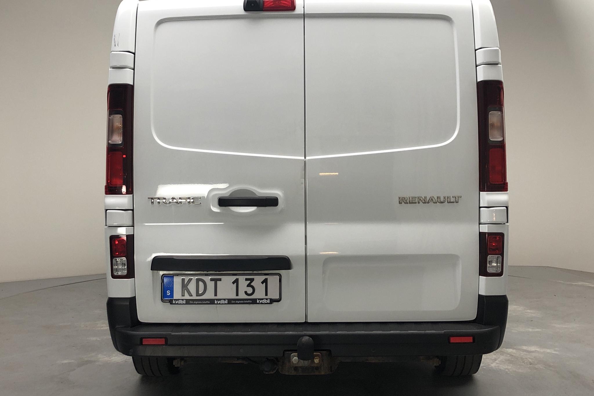 Renault Trafic 1.6 dCi Skåp (120hk) - 204 710 km - Manual - white - 2016