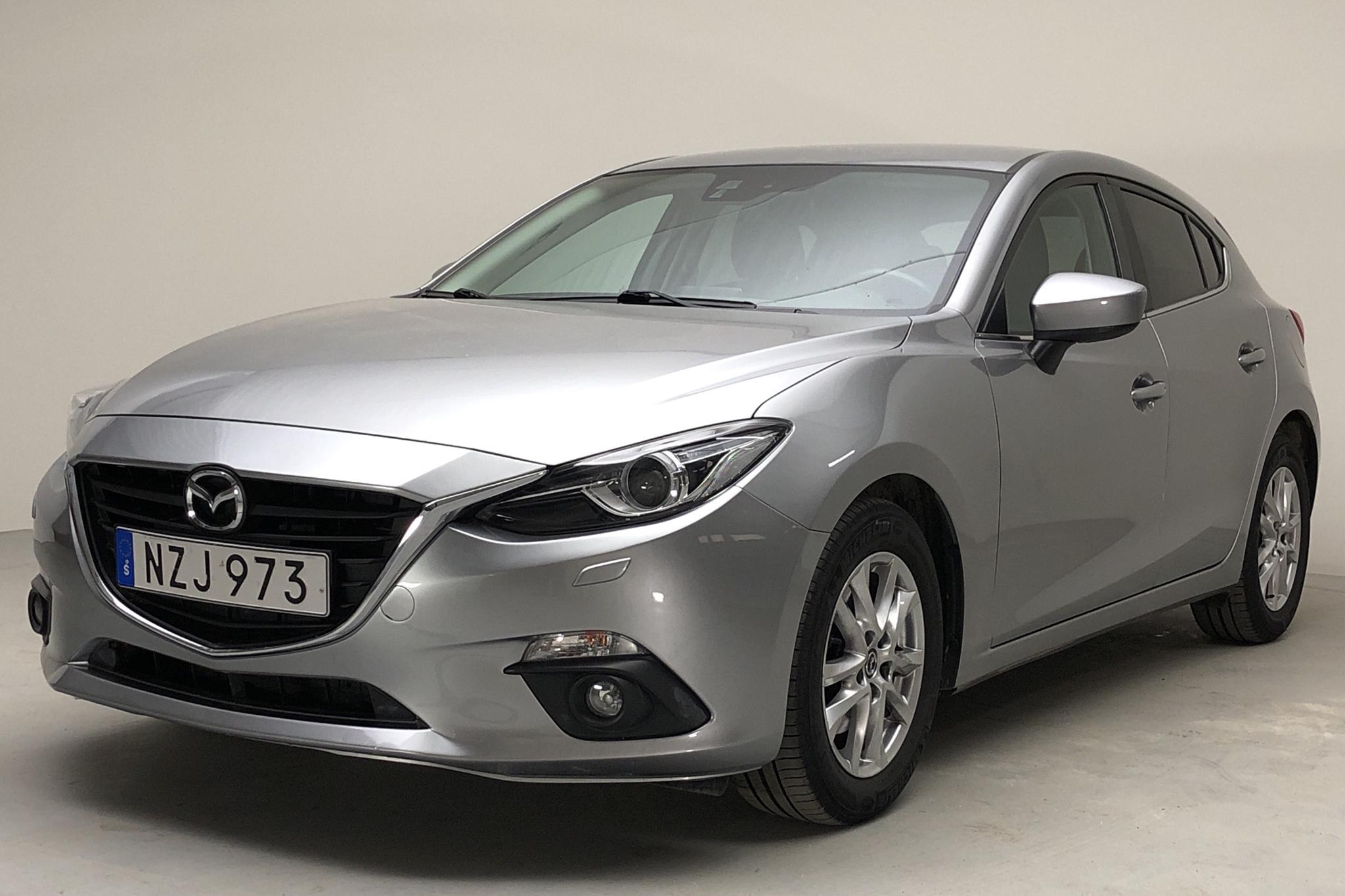 Mazda 3 2.0 5dr (120hk) - 58 370 km - Automatic - gray - 2016