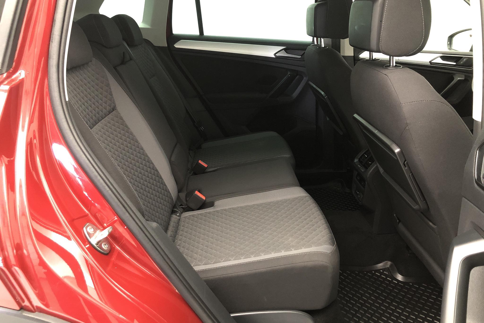 VW Tiguan 1.4 TSI 4MOTION (150hk) - 5 864 mil - Automat - Dark Red - 2018