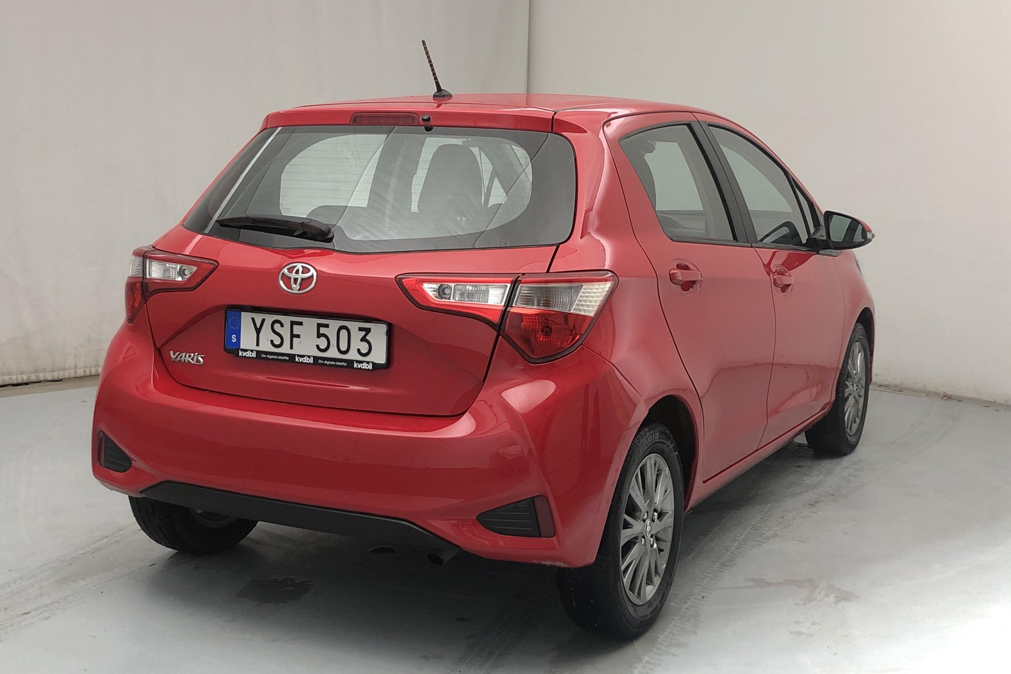 Toyota Yaris 1.5 5dr (111hk) - 61 130 km - Manual - red - 2018