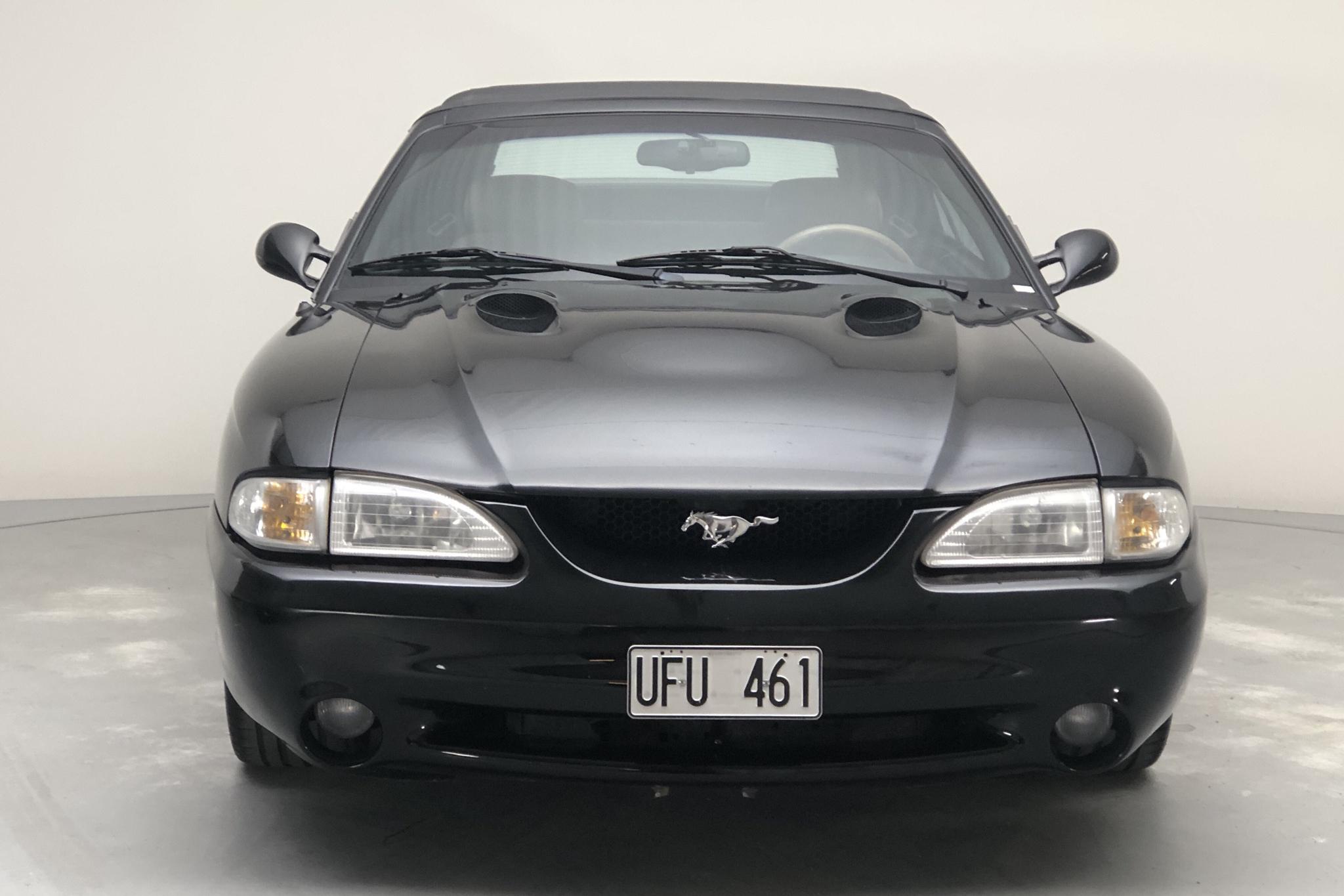 Ford Mustang SVT Cobra (309hk) - 132 970 km - Manual - black - 1996