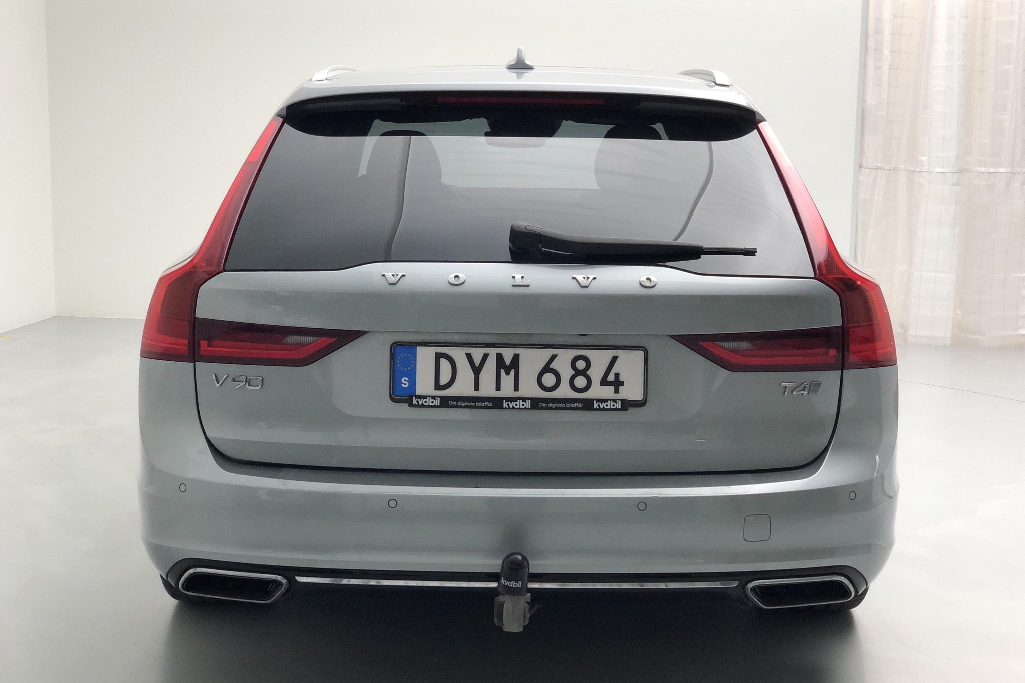 Volvo V90 T4 (190hk) - 79 020 km - Automatic - silver - 2018