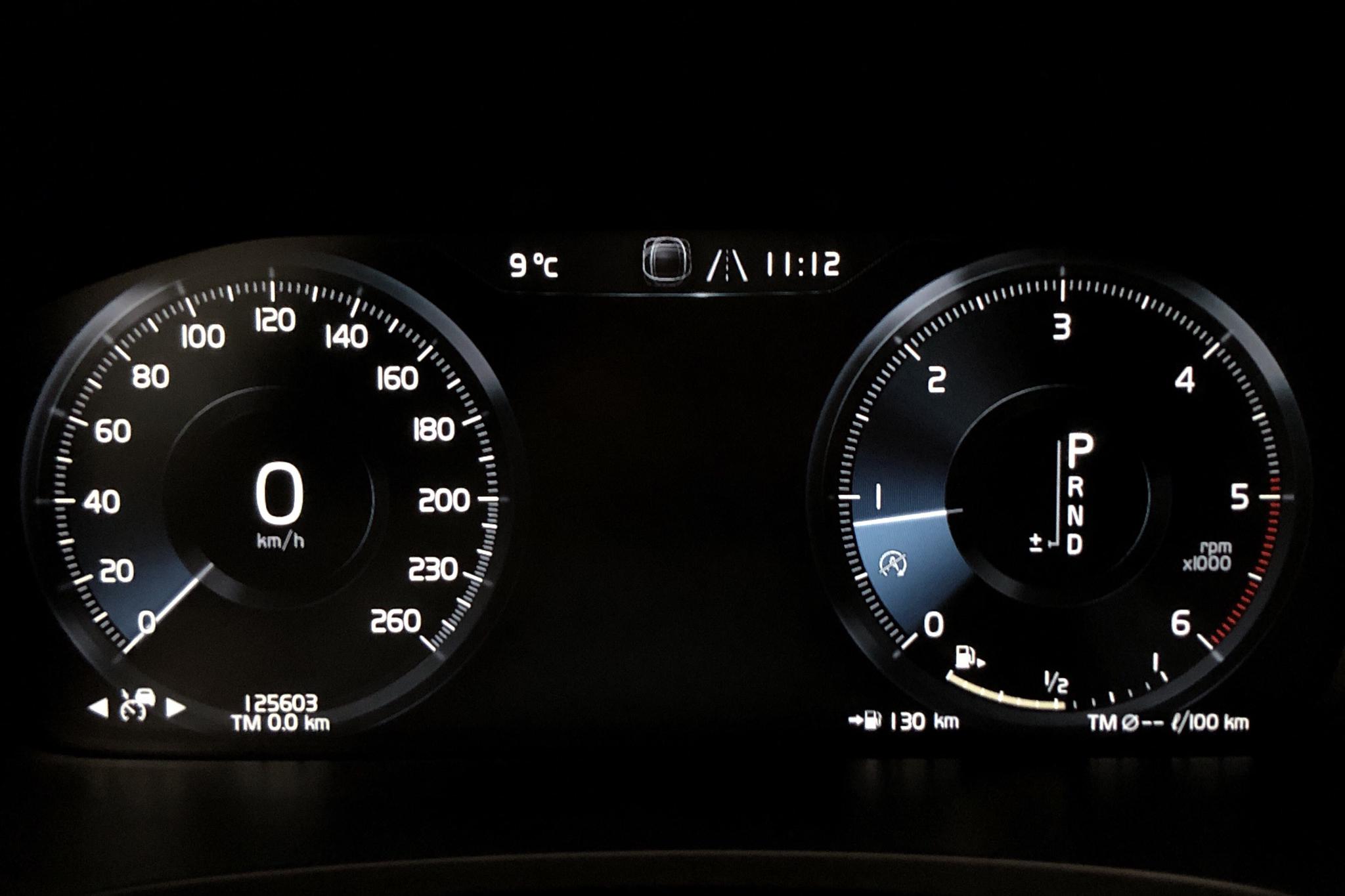 Volvo V90 D4 AWD (190hk) - 12 561 mil - Automat - vit - 2019