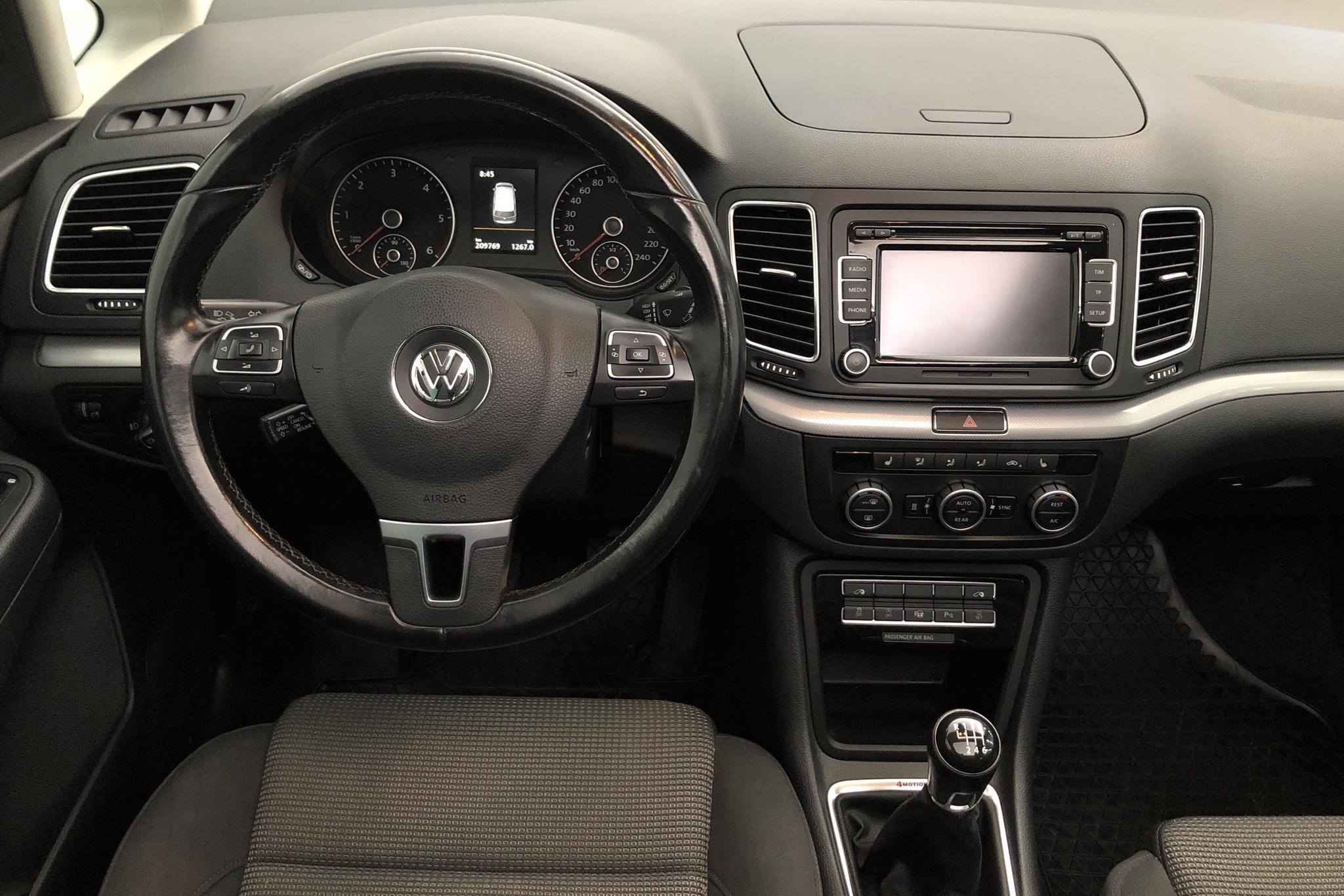 VW Sharan 2.0 TDI BlueMotion Technology 4motion (140hk) - 209 770 km - Manual - Dark Blue - 2015