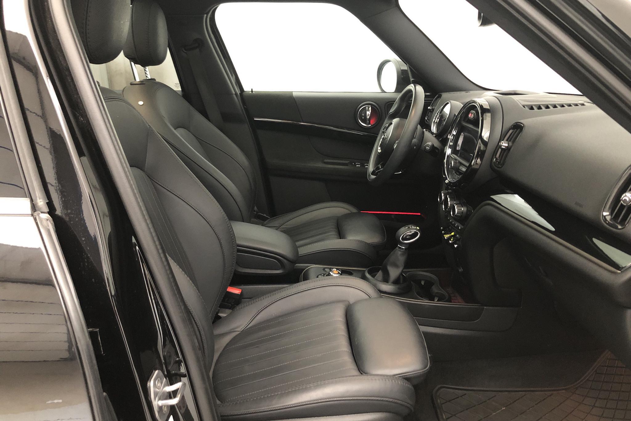MINI Cooper S E ALL4 Countryman, F60 (224hk) - 27 530 km - Automatic - black - 2020