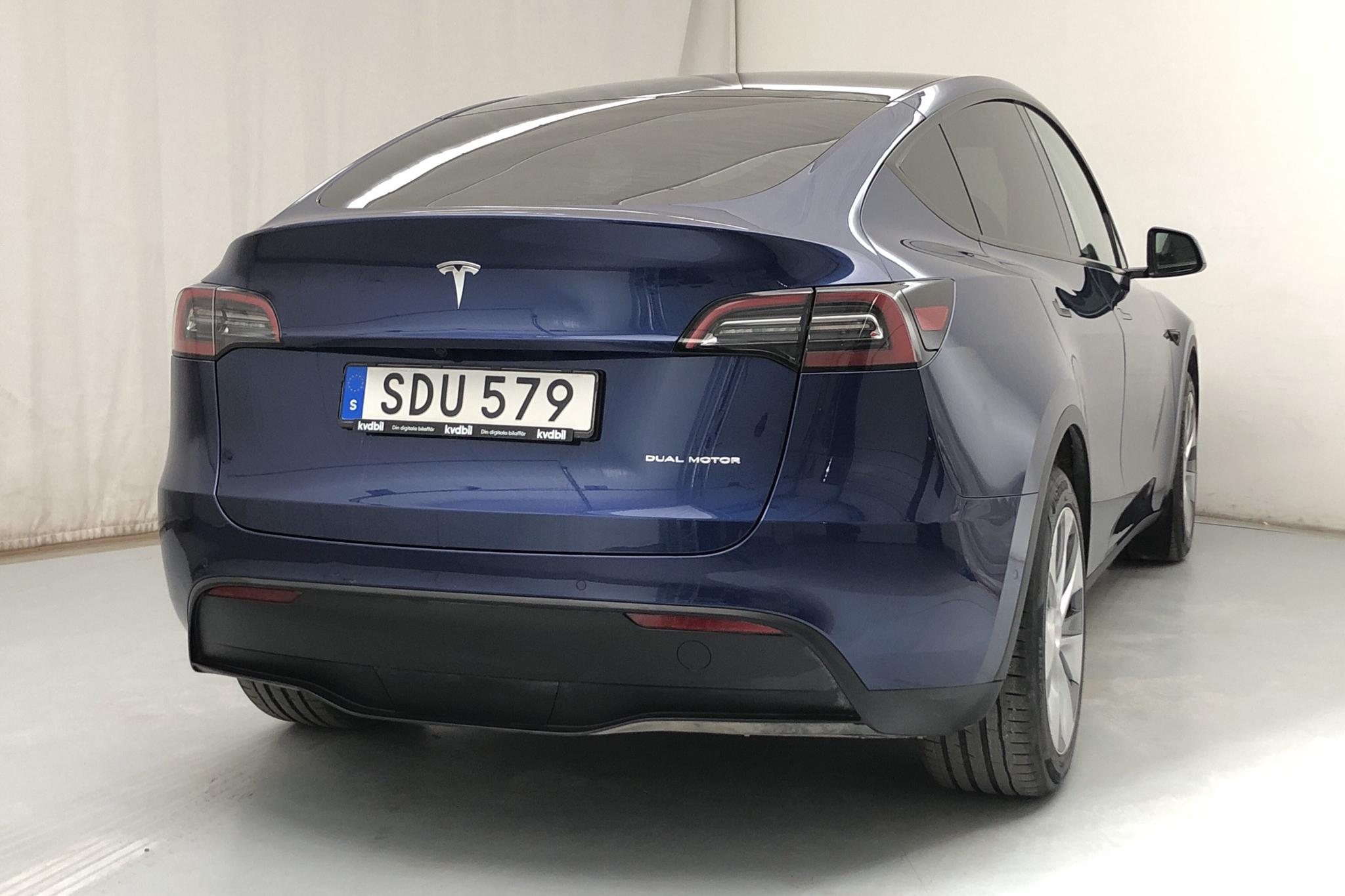 Tesla MODEL Y Long Range AWD - 1 093 mil - Automat - blå - 2021