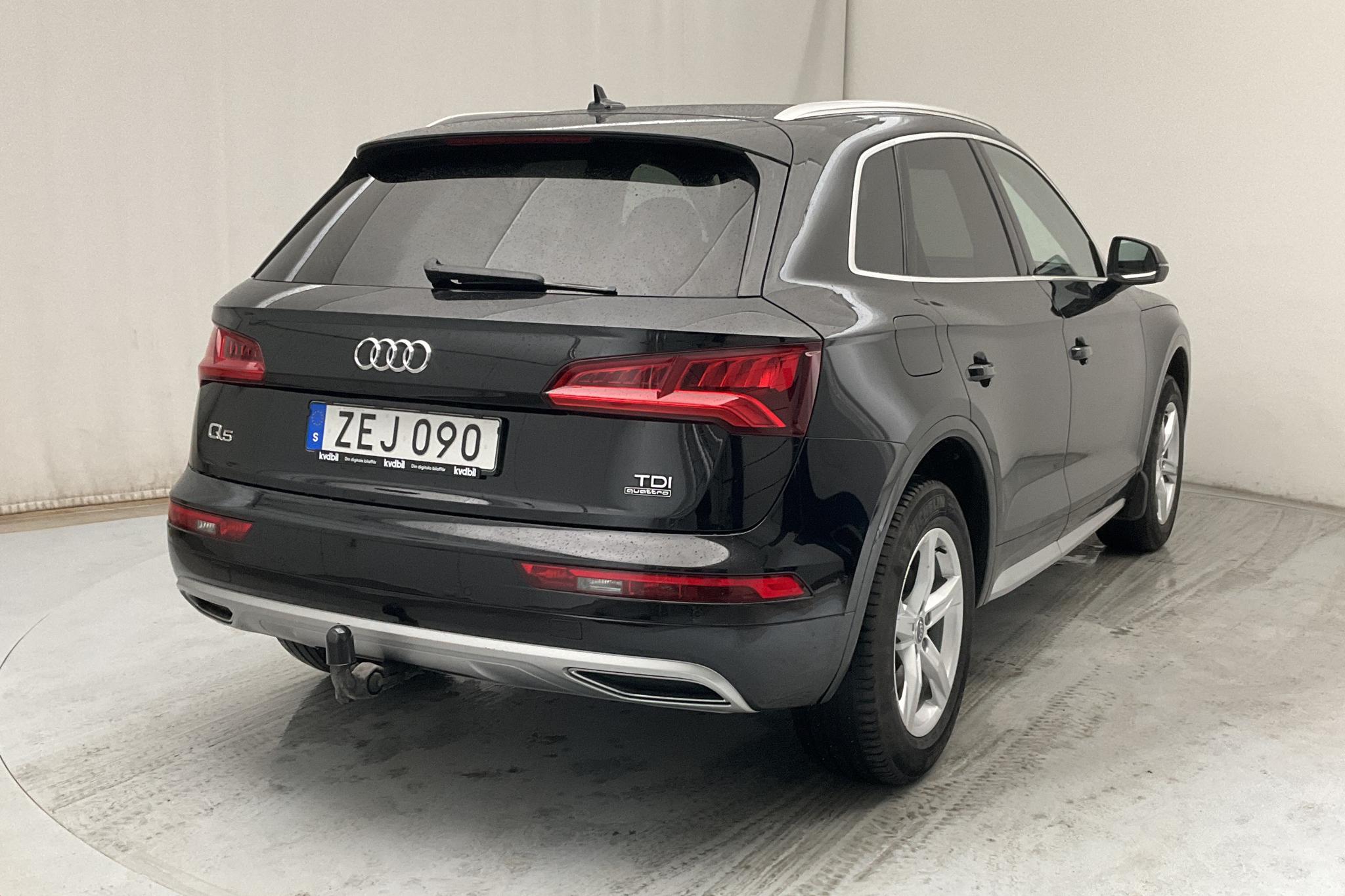 Audi Q5 2.0 TDI quattro (190hk) - 11 743 mil - Automat - svart - 2018