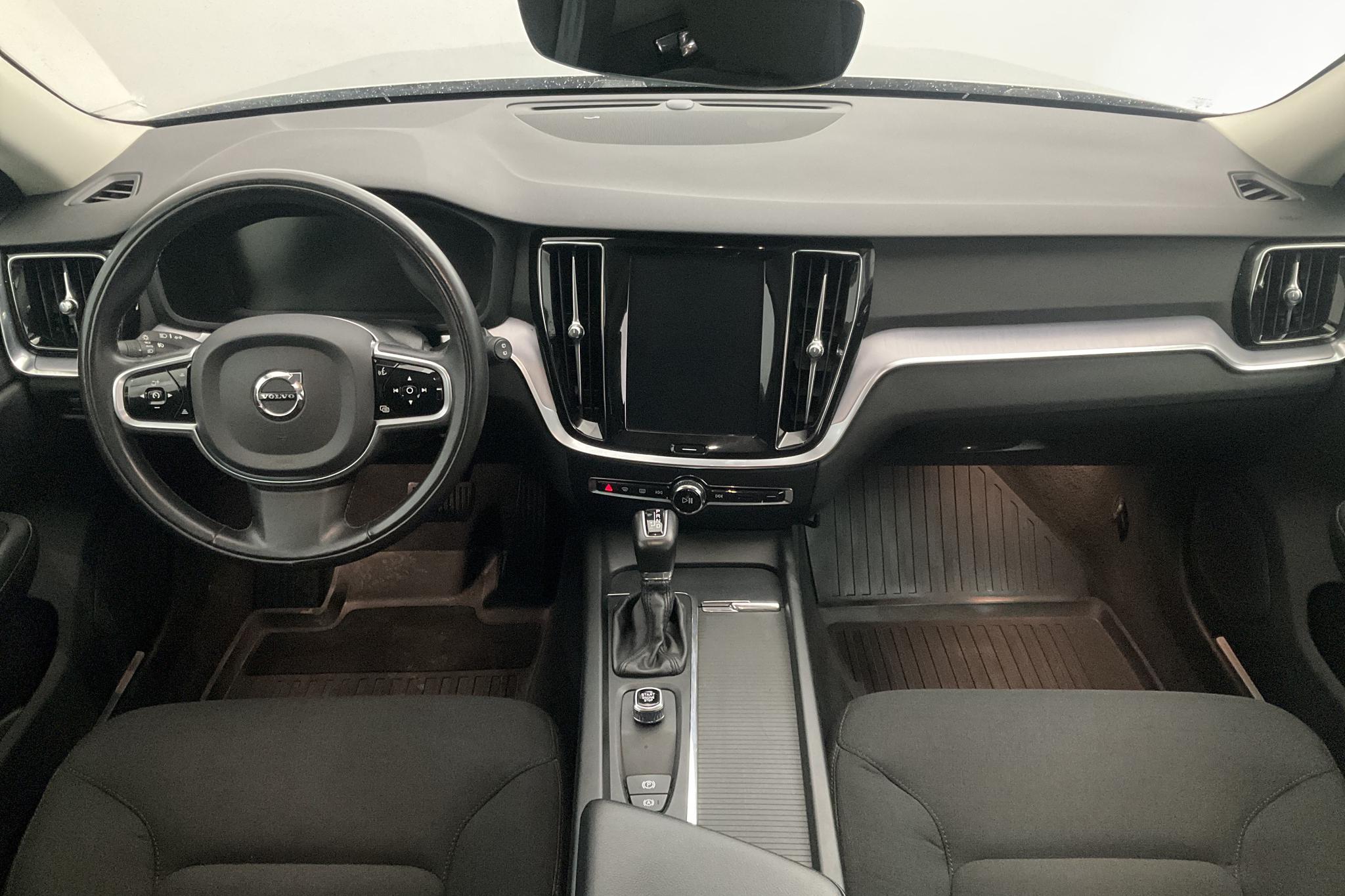 Volvo V60 D4 AWD (190hk) - 66 930 km - Automatic - silver - 2019