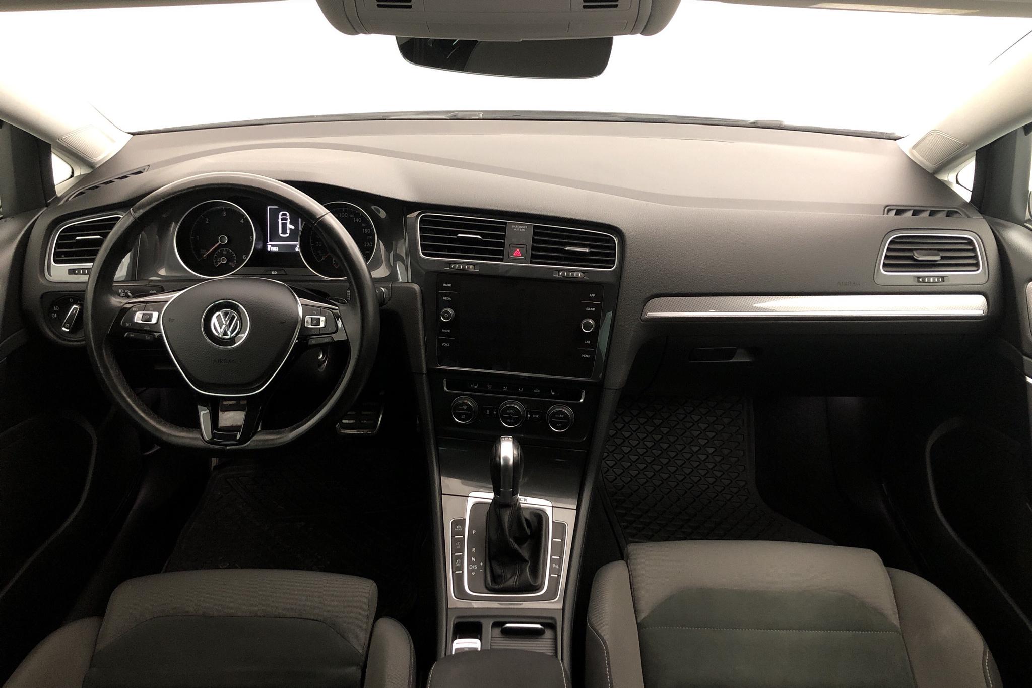 VW Golf Alltrack 2.0 TDI 4Motion (184hk) - 8 159 mil - Automat - vit - 2018