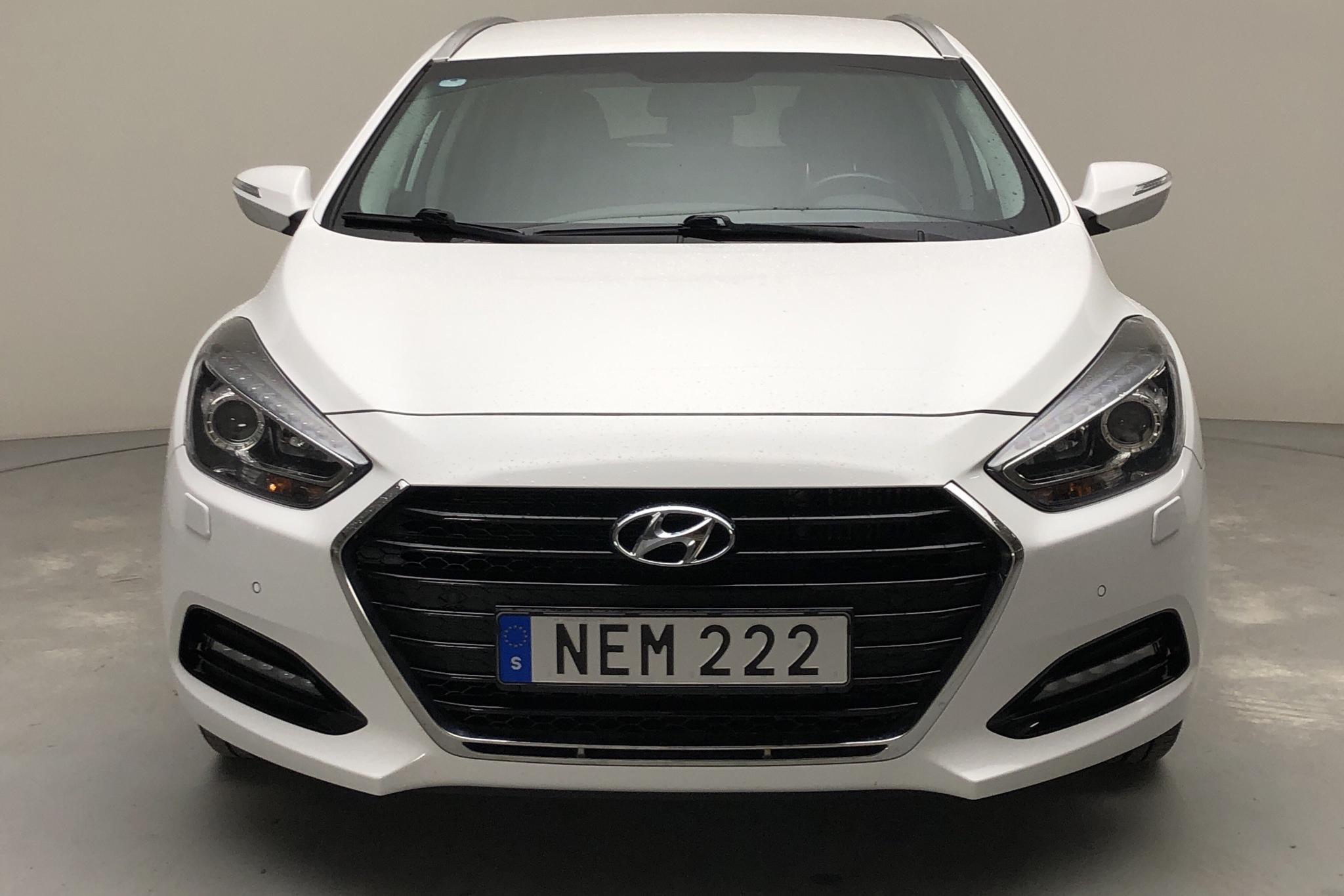 Hyundai i40 1.7 D Kombi (141hk) - 106 350 km - Manual - white - 2016