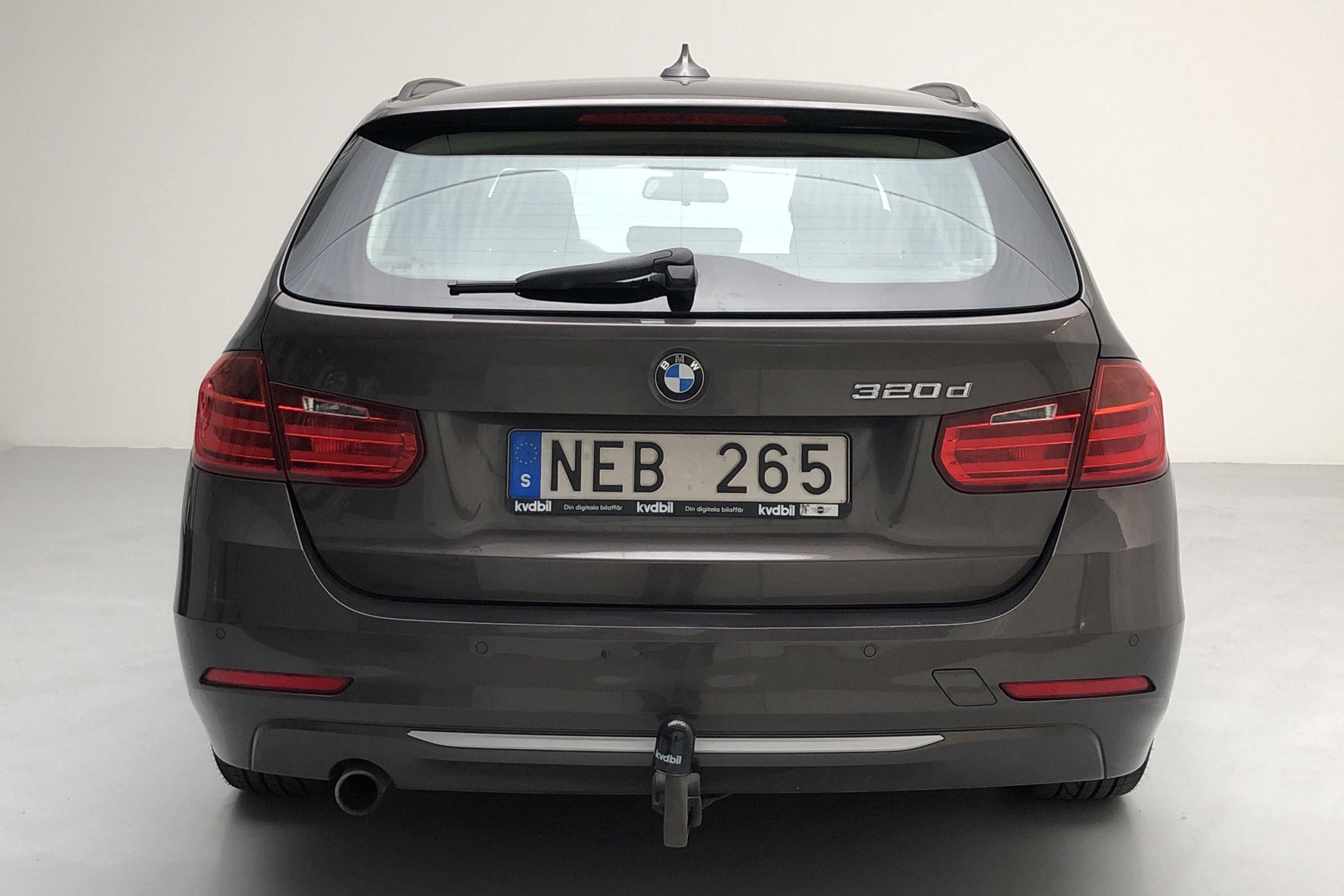 BMW 320d Touring, F31 (184hk) - 126 140 km - Manual - brown - 2013