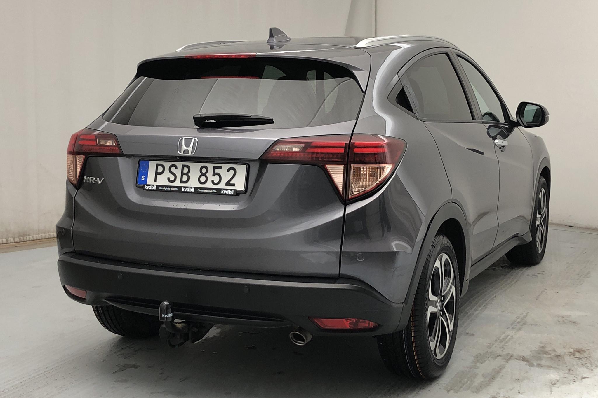 Honda HR-V 1.6 Diesel (120hk) - 11 929 mil - Manuell - Light Grey - 2016