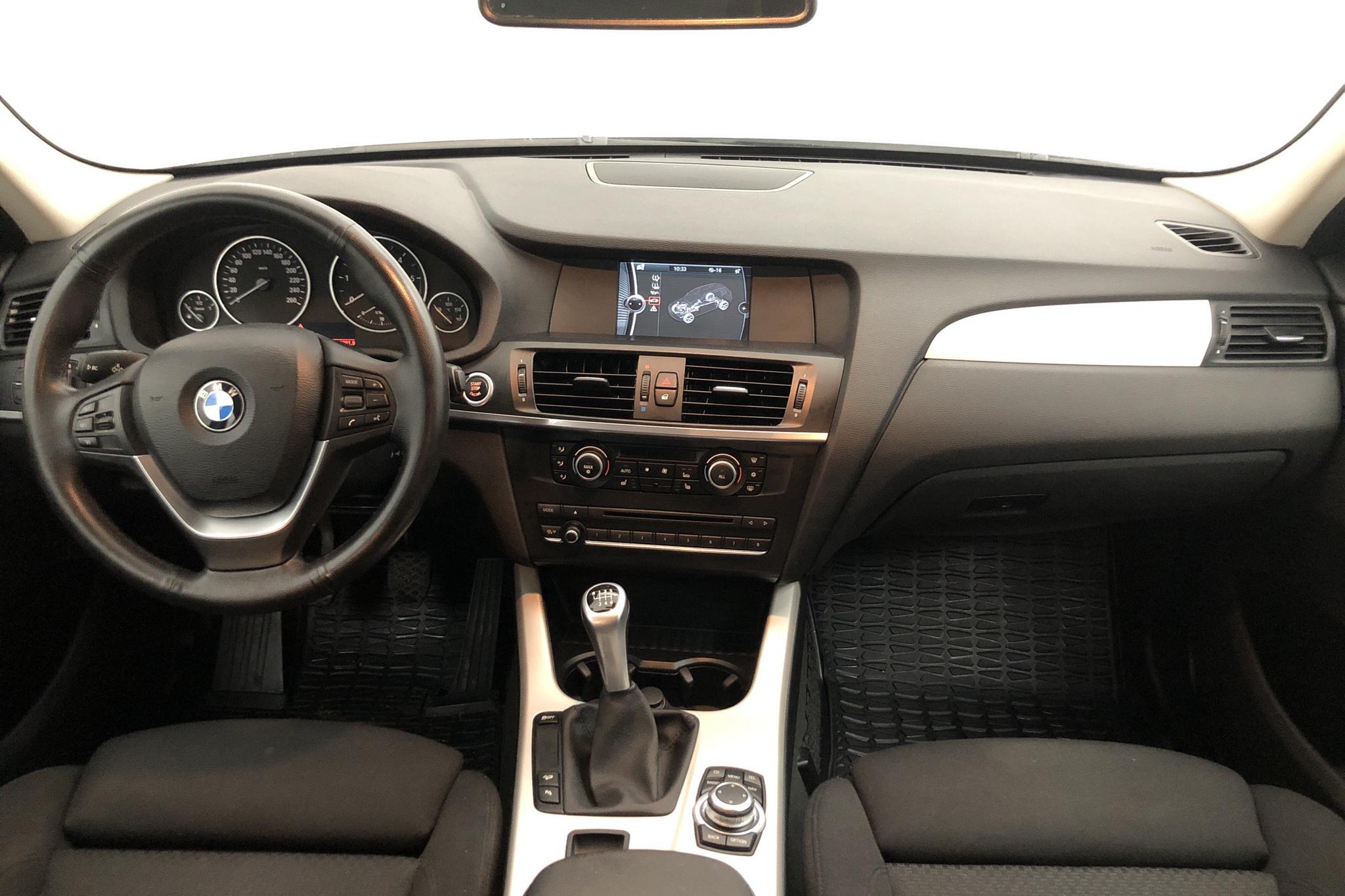 BMW X3 xDrive20d, F25 (184hk) - 131 470 km - Manual - white - 2011