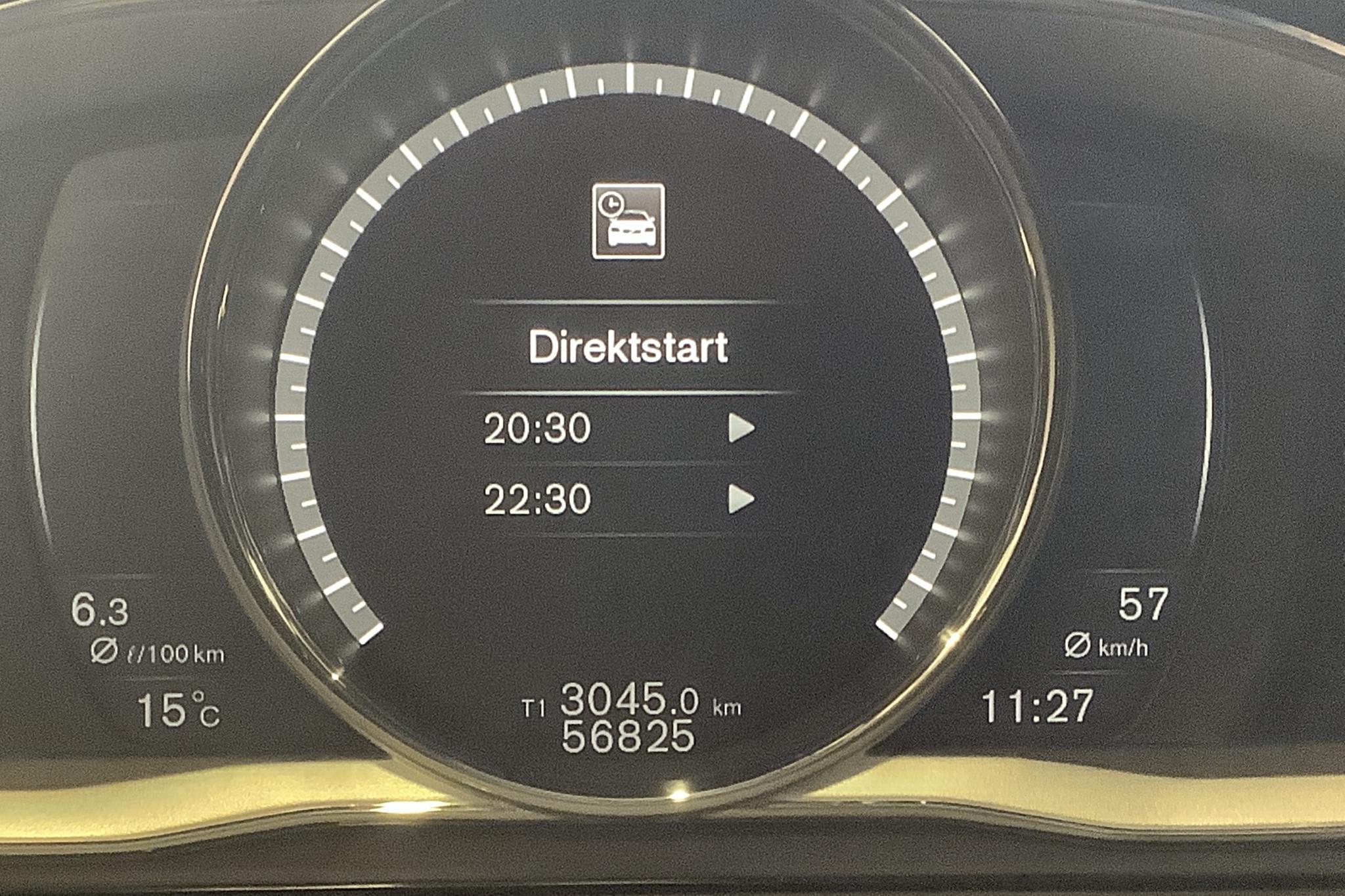 Volvo V60 D4 Cross Country (190hk) - 5 683 mil - Automat - svart - 2018