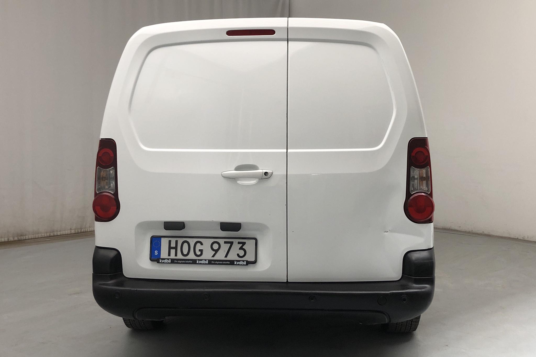 Peugeot Partner 1.6 BlueHDI Skåp (100hk) - 158 500 km - Automatic - white - 2017