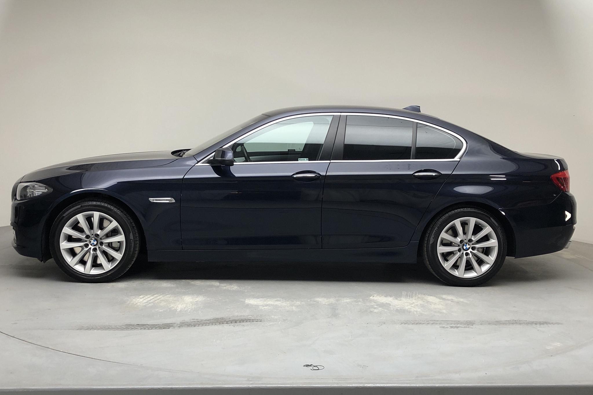 BMW 550i xDrive Sedan, F10 (450hk) - 3 210 mil - Automat - blå - 2015