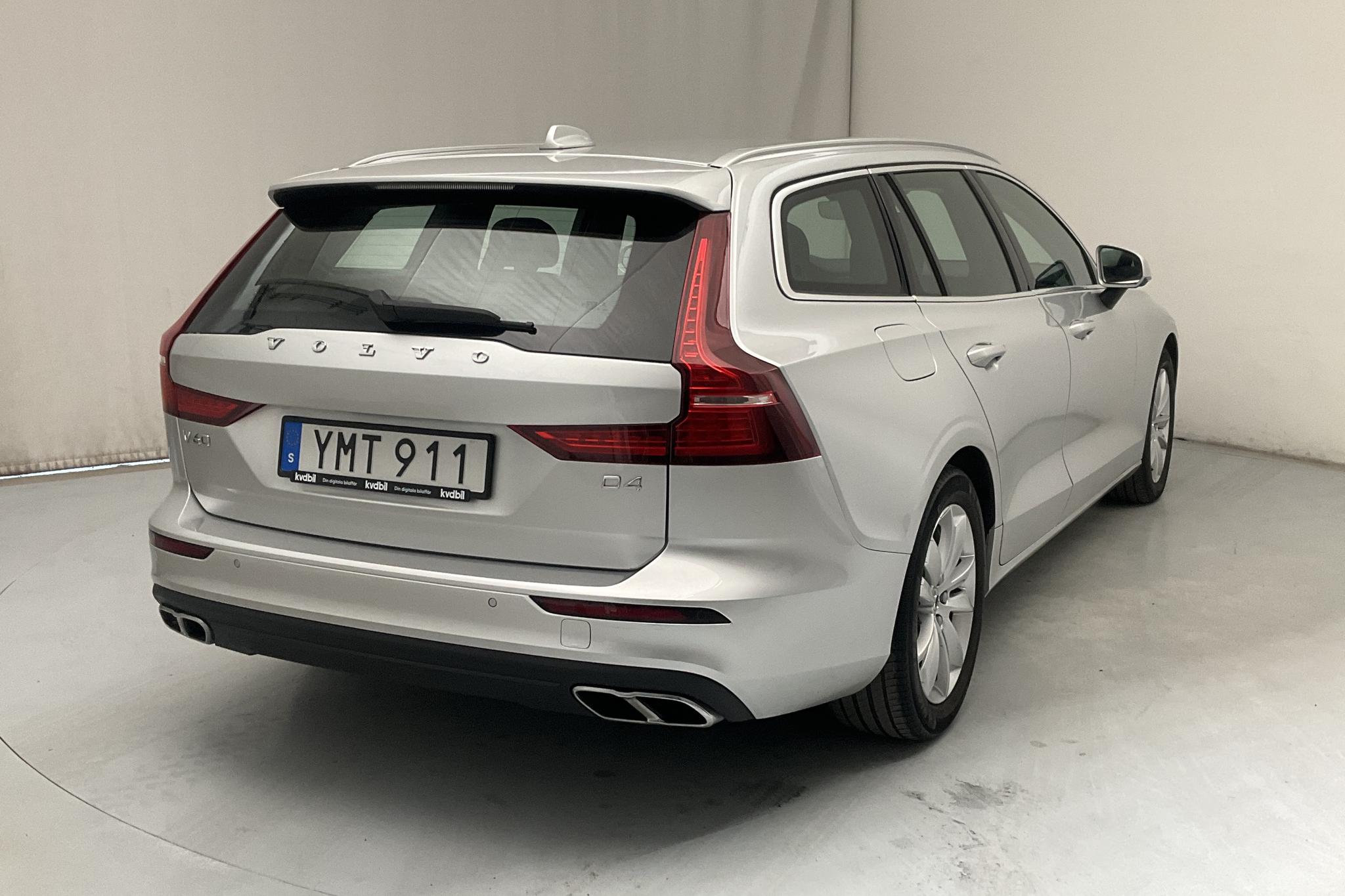 Volvo V60 D4 (190hk) - 70 990 km - Automatic - silver - 2019