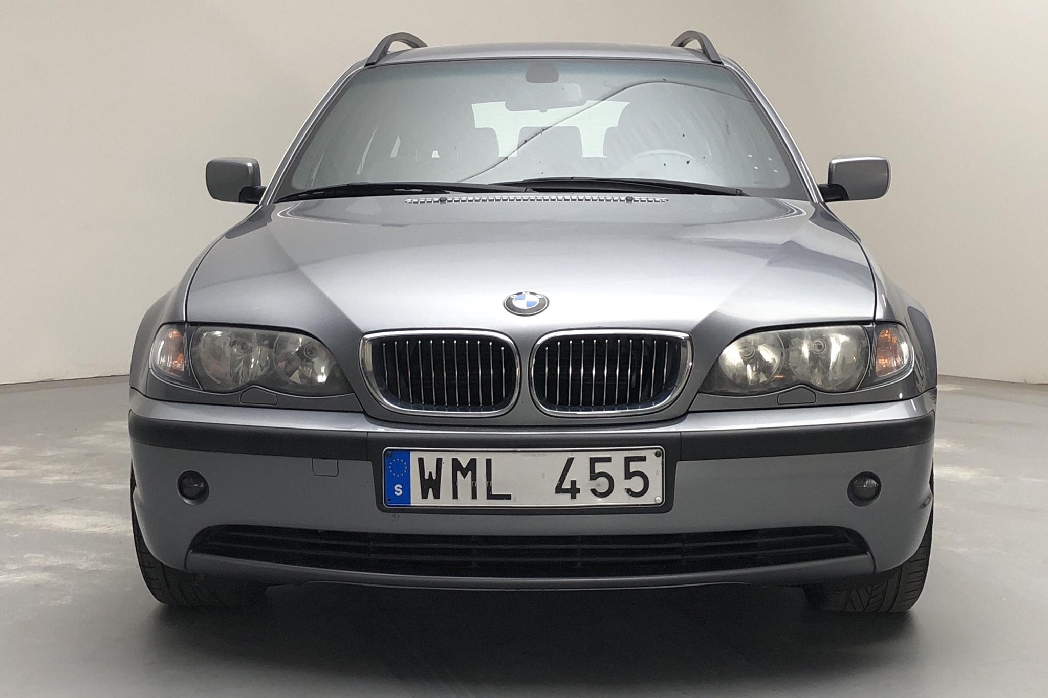 BMW 325i Touring, E46 (192hk) - 232 110 km - Manual - Light Grey - 2005