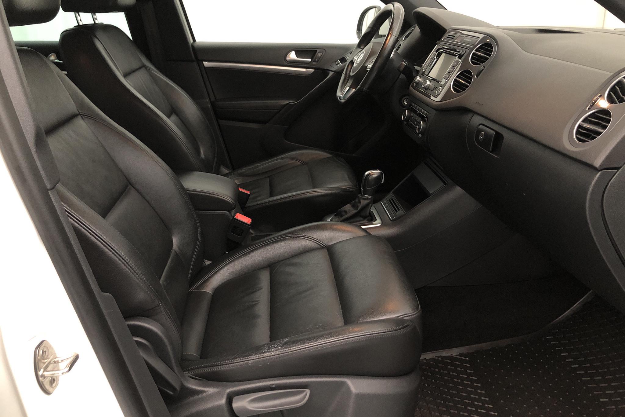 VW Tiguan 2.0 TDI 4MOTION BlueMotion Technology (177hk) - 91 760 km - Automatic - white - 2015