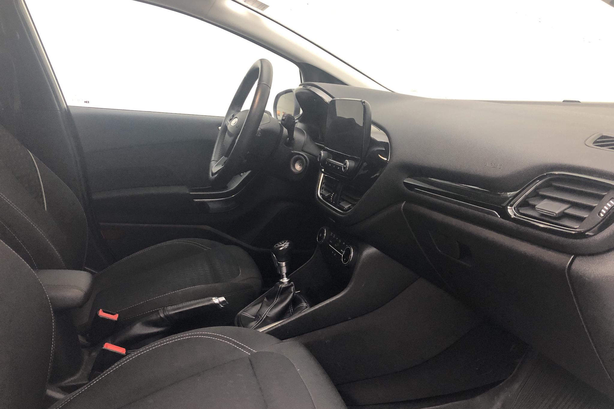 Ford Fiesta 1.0T EcoBoost 5dr (100hk) - 9 029 mil - Manuell - vit - 2019