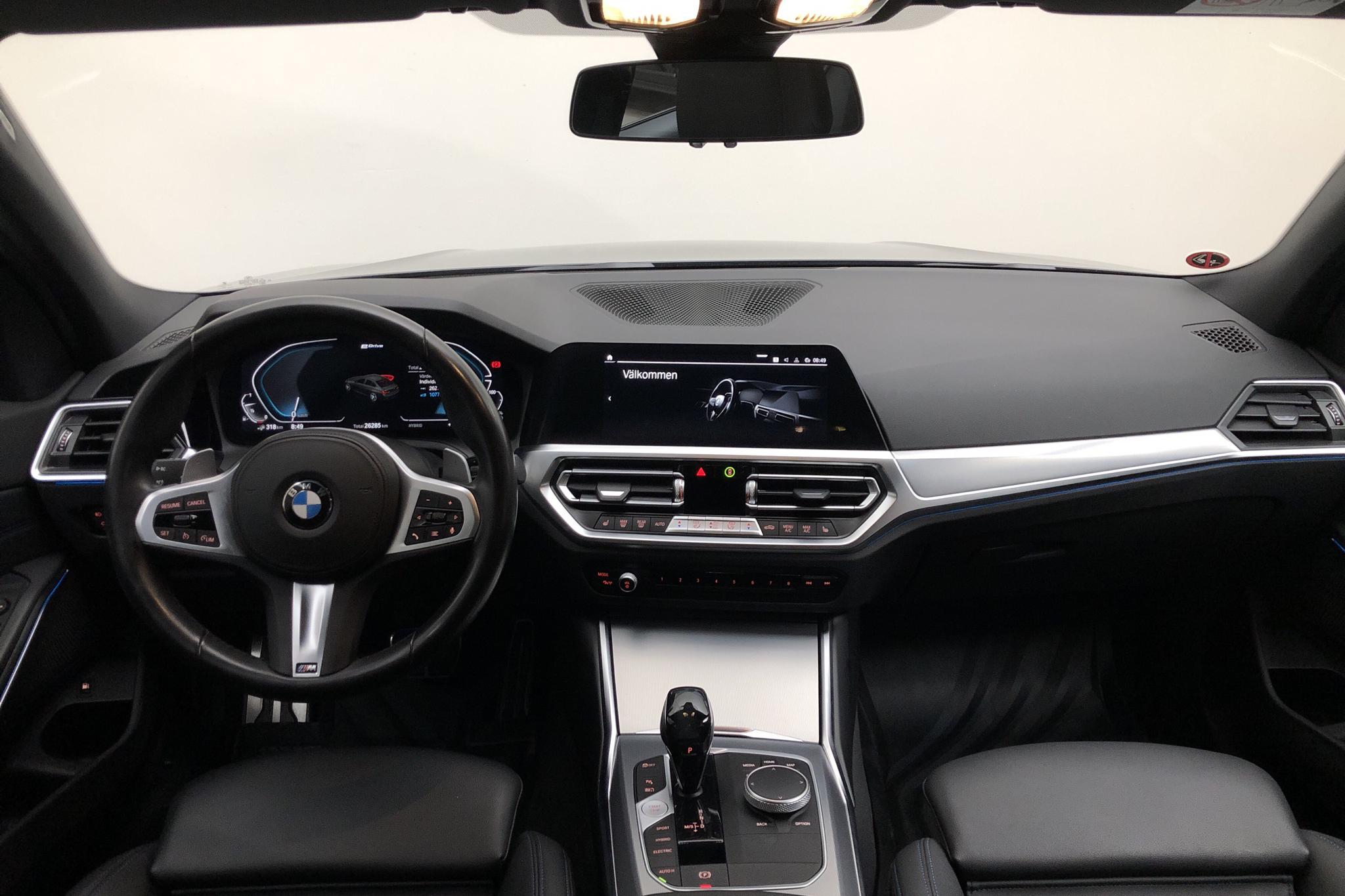 BMW 330e Sedan, G20 (292hk) - 2 628 mil - Automat - svart - 2021