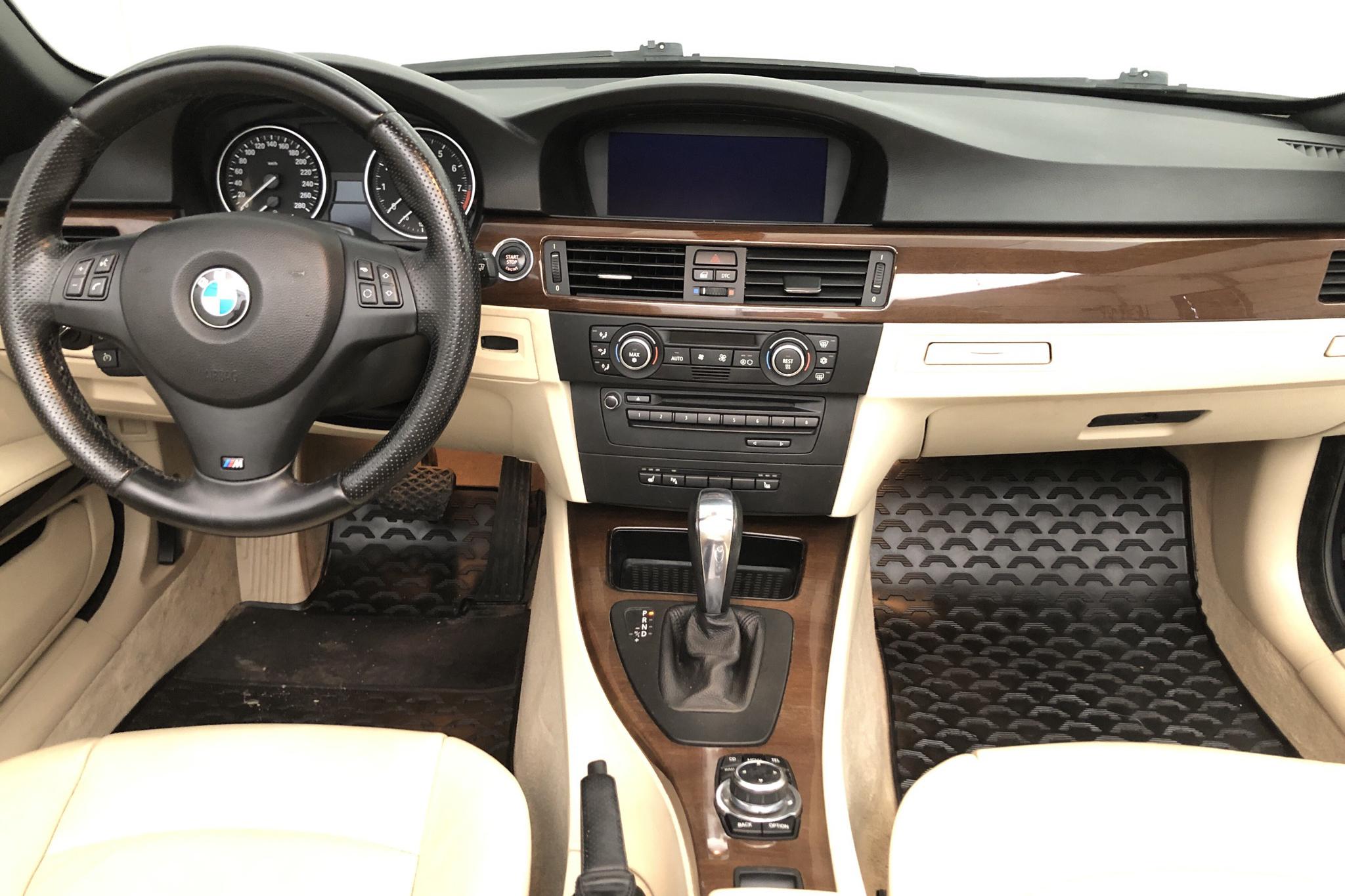 BMW 325i Cabriolet, E93 (218hk) - 15 672 mil - Automat - blå - 2009