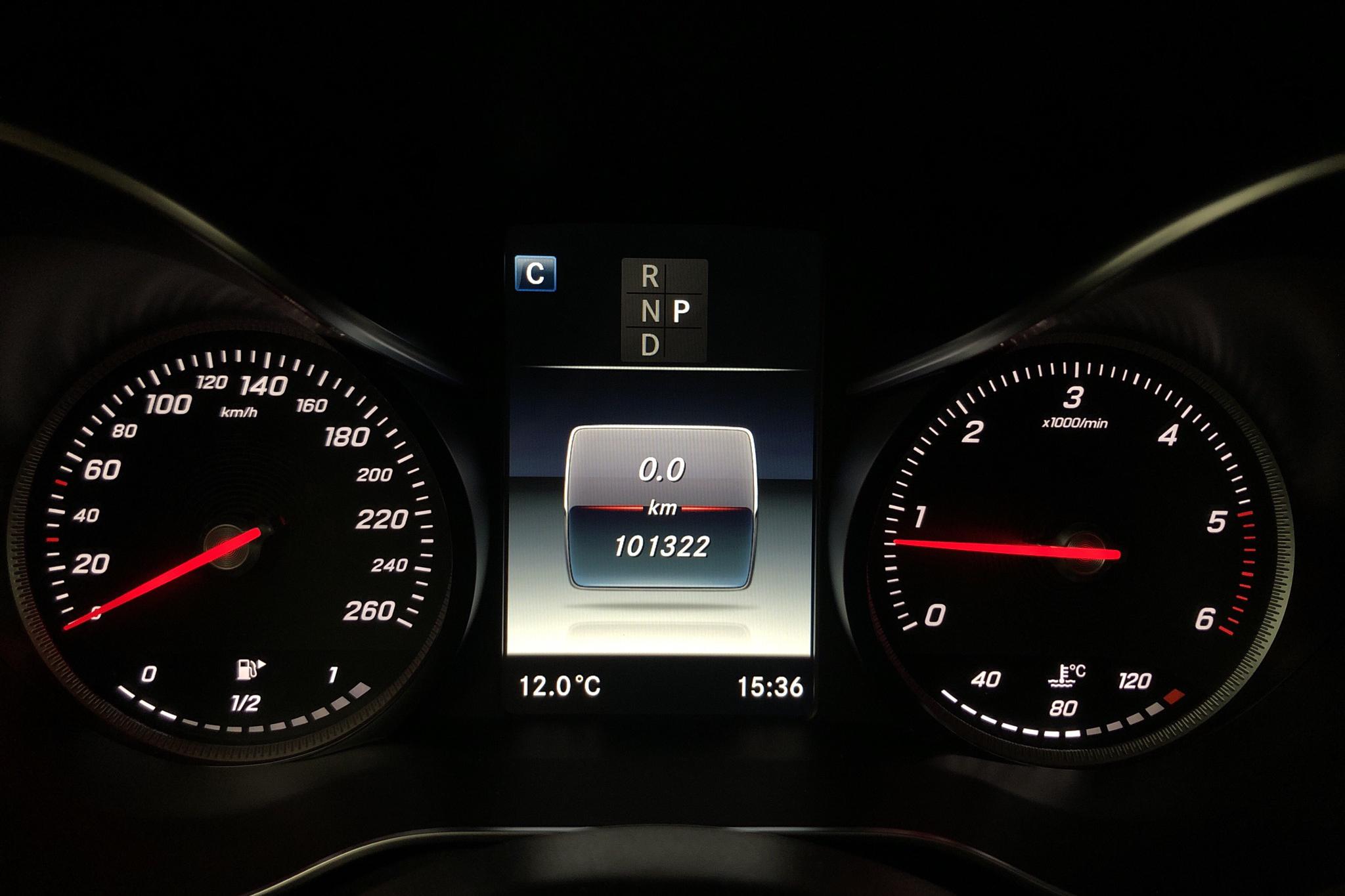 Mercedes GLC 220 d 4MATIC X253 (170hk) - 101 320 km - Automatic - black - 2018
