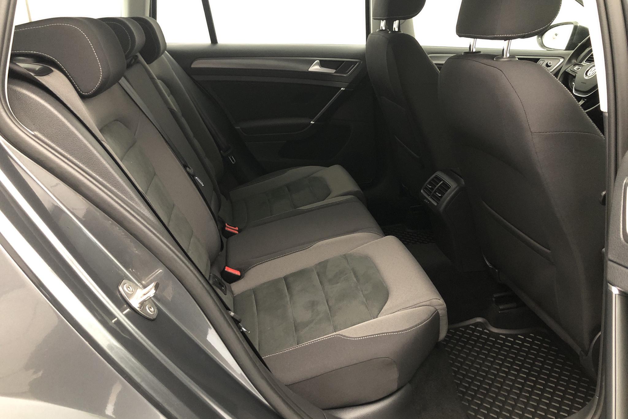 VW Golf VII 1.6 TDI Sportscombi (115hk) - 8 805 mil - Automat - Dark Grey - 2018