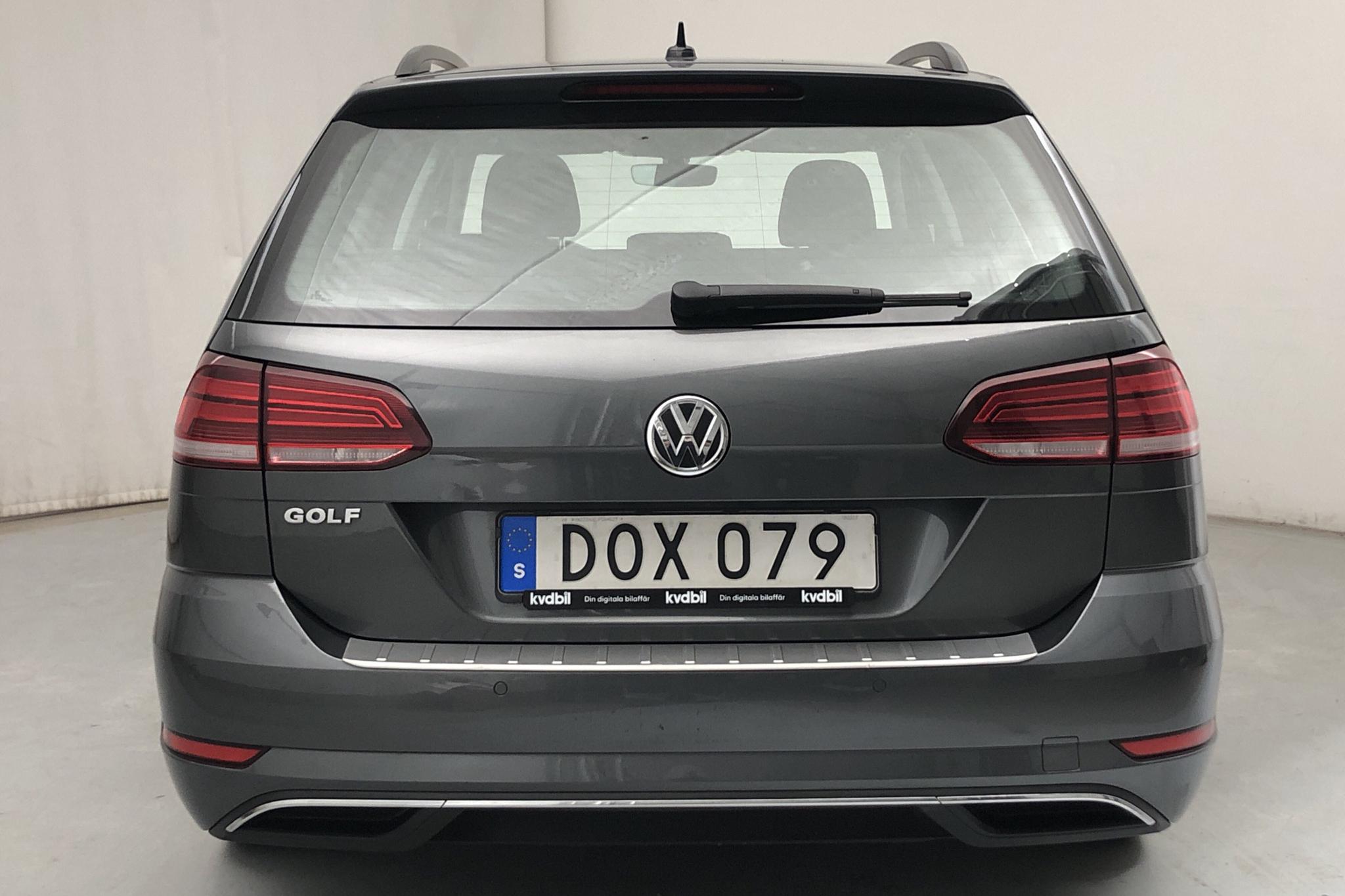 VW Golf VII 1.6 TDI Sportscombi (115hk) - 88 050 km - Automatic - Dark Grey - 2018