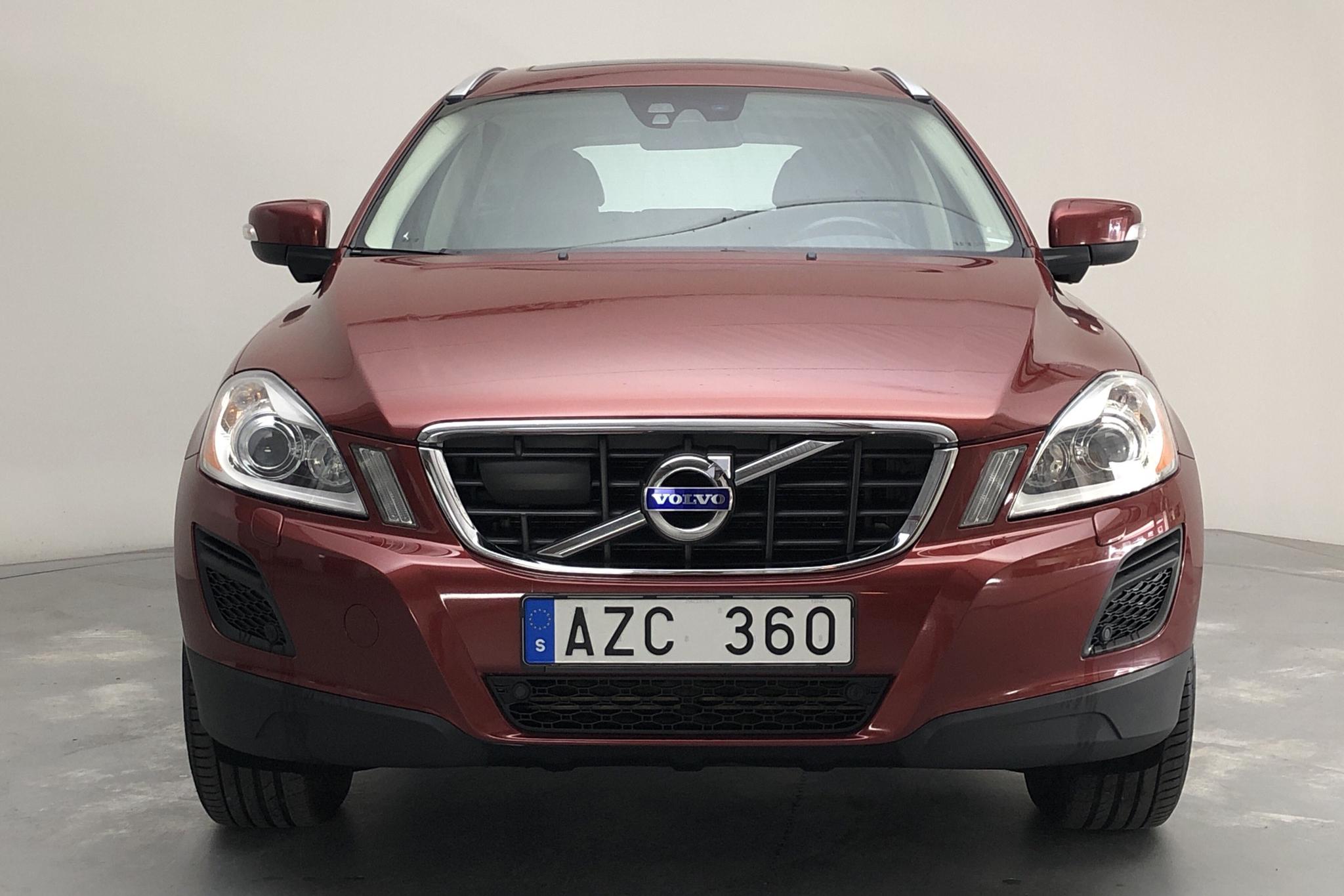 Volvo XC60 D5 AWD (215hk) - 207 920 km - Automatic - red - 2012