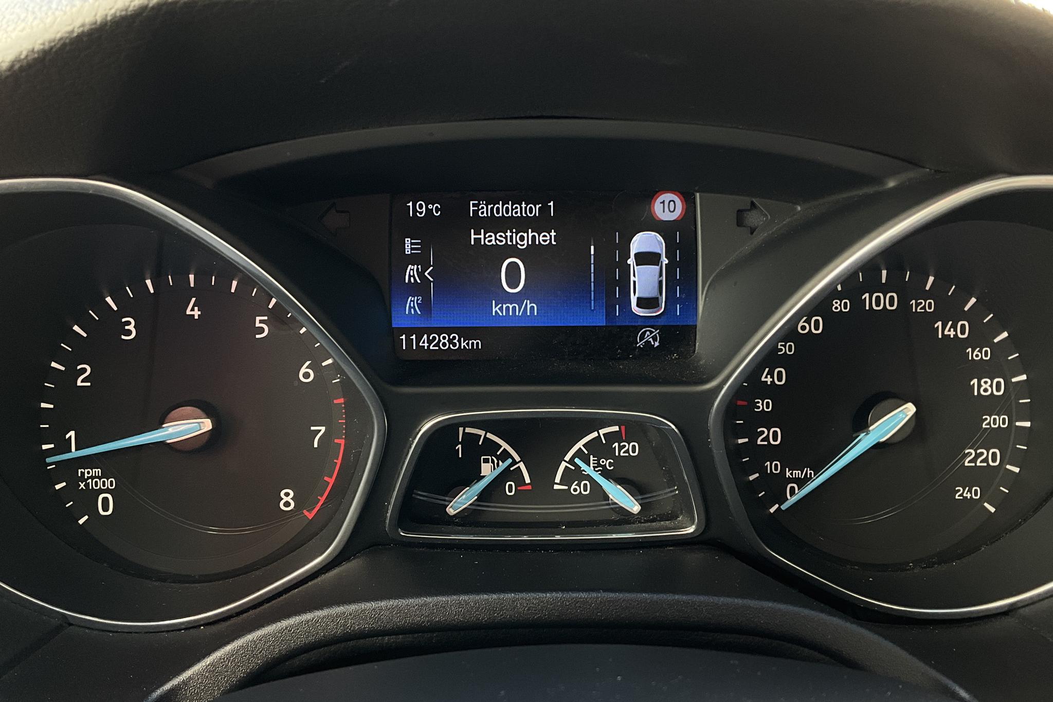 Ford Focus 1.0 EcoBoost Kombi (125hk) - 11 428 mil - Manuell - svart - 2016