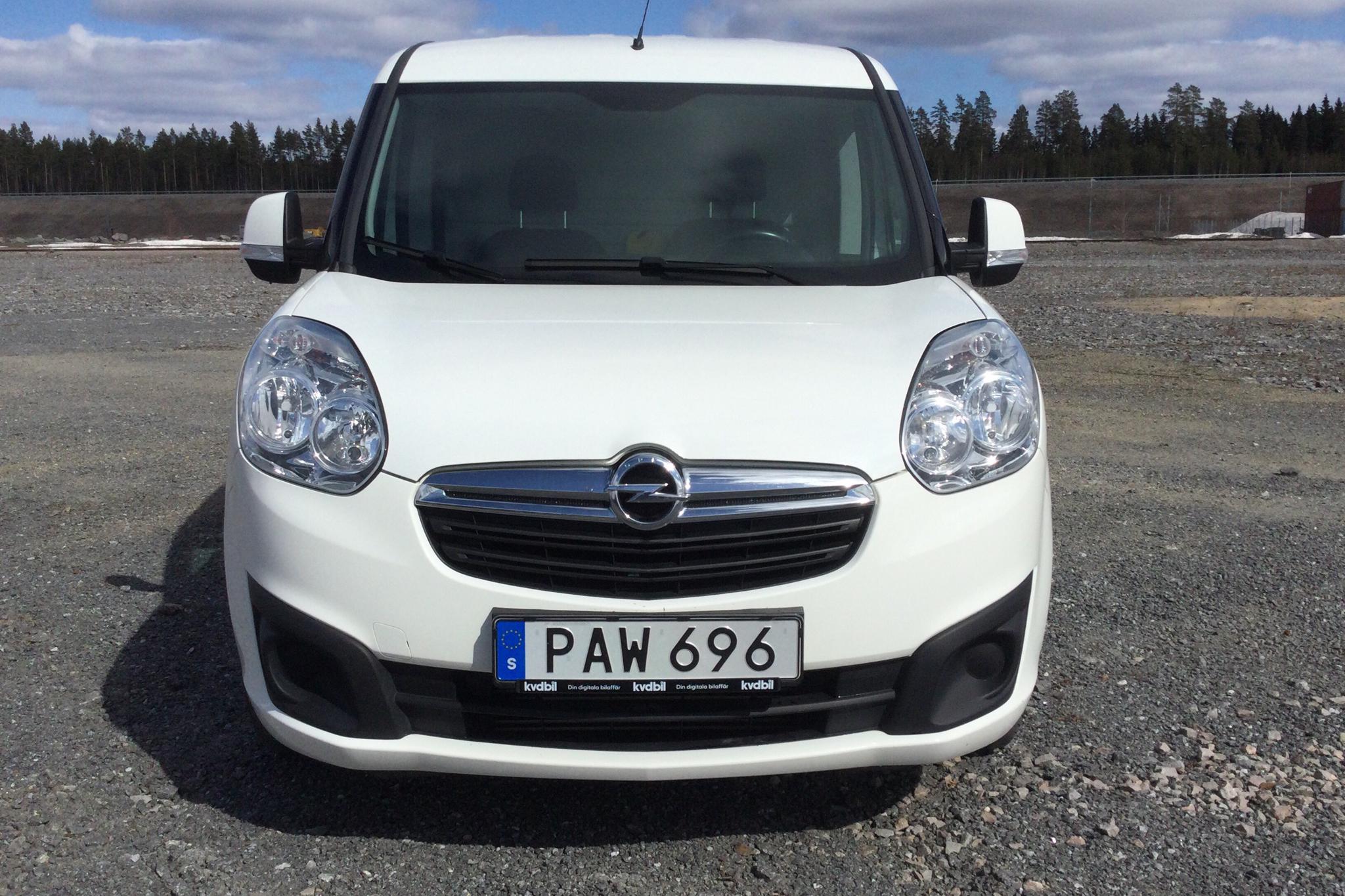 Opel Combo 1.3 CDTI Skåp (95hk) - 57 850 km - Manual - white - 2017