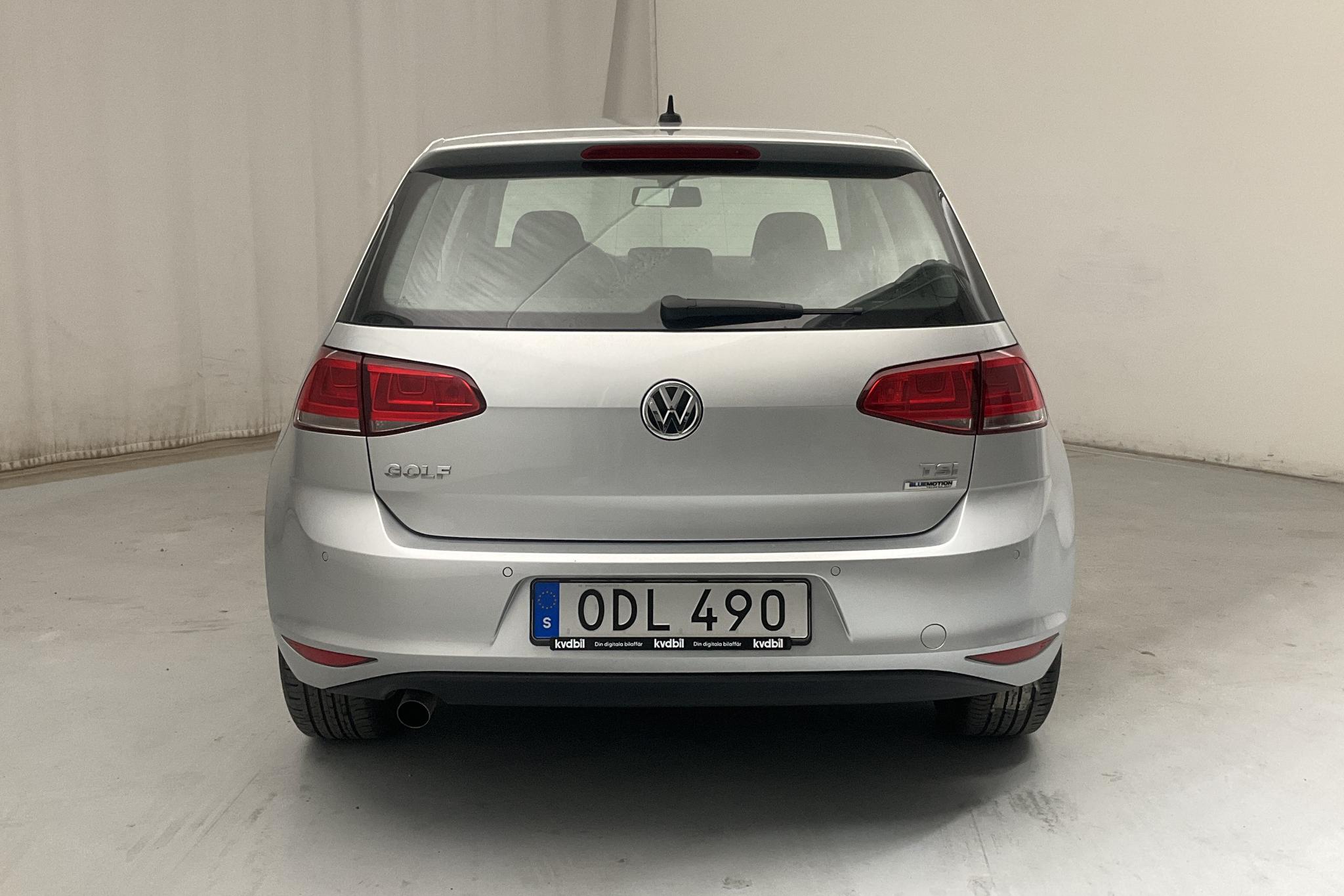 VW Golf VII 1.2 TSI 5dr (110hk) - 4 191 mil - Manuell - silver - 2017