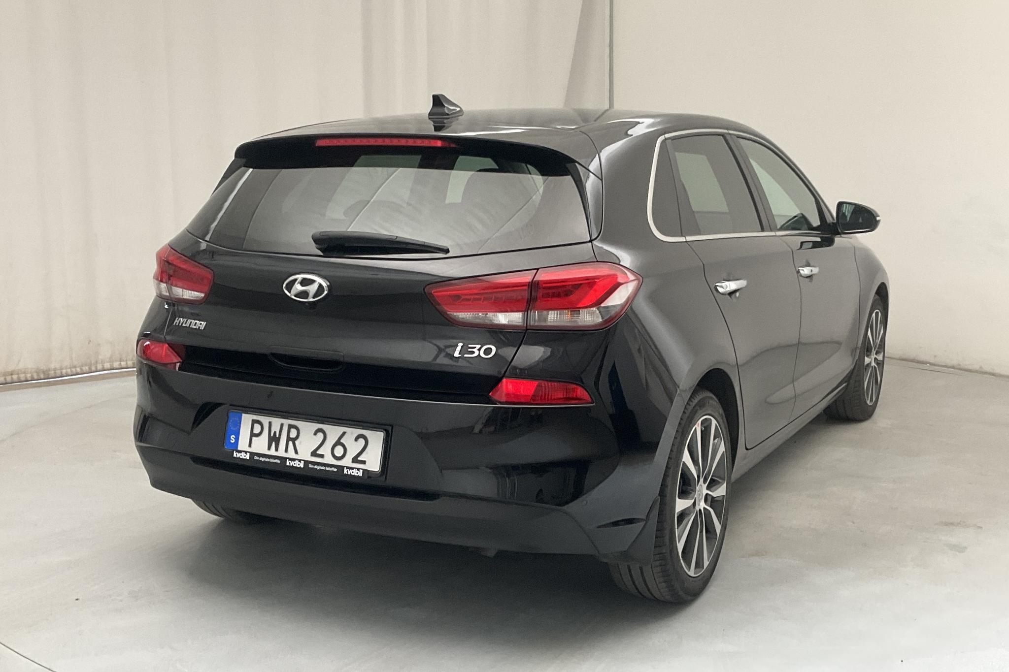 Hyundai i30 1.4 T-GDi 5dr (140hk) - 9 882 mil - Manuell - svart - 2018