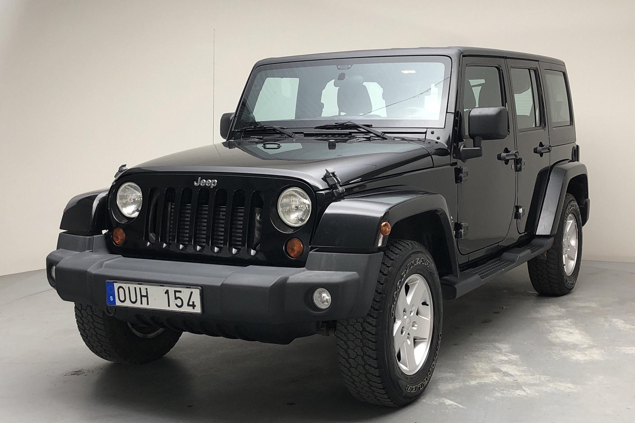 Jeep Wrangler Unlimited 2.8 CRD 4dr (200hk) - 125 610 km - Automatic - black - 2012