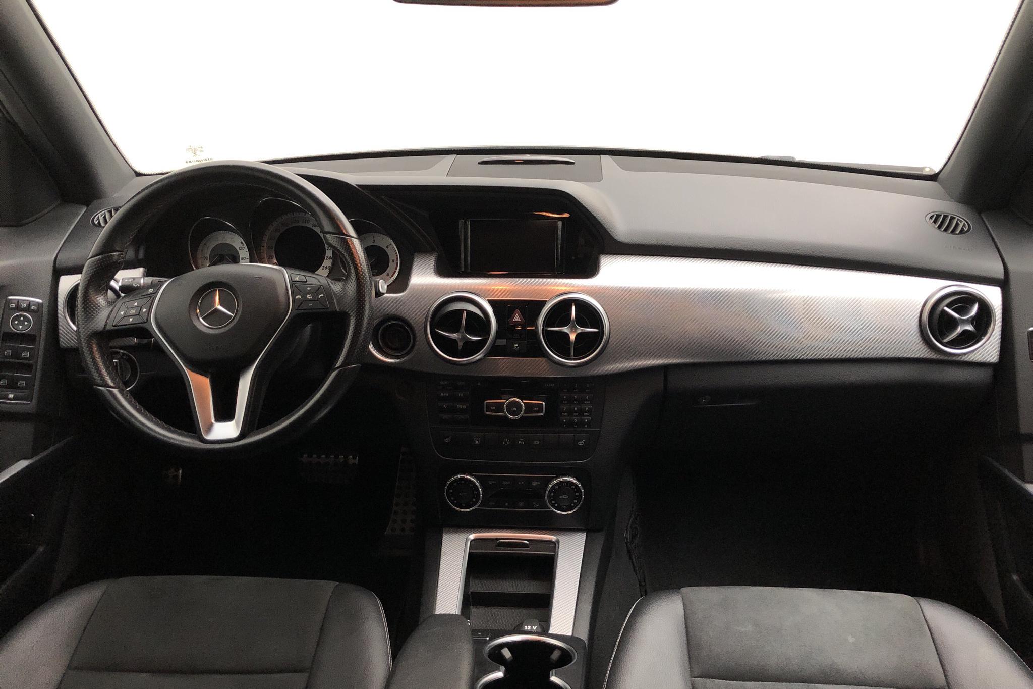 Mercedes GLK 220 CDI 4MATIC X204 (170hk) - 92 130 km - Automatic - gray - 2015
