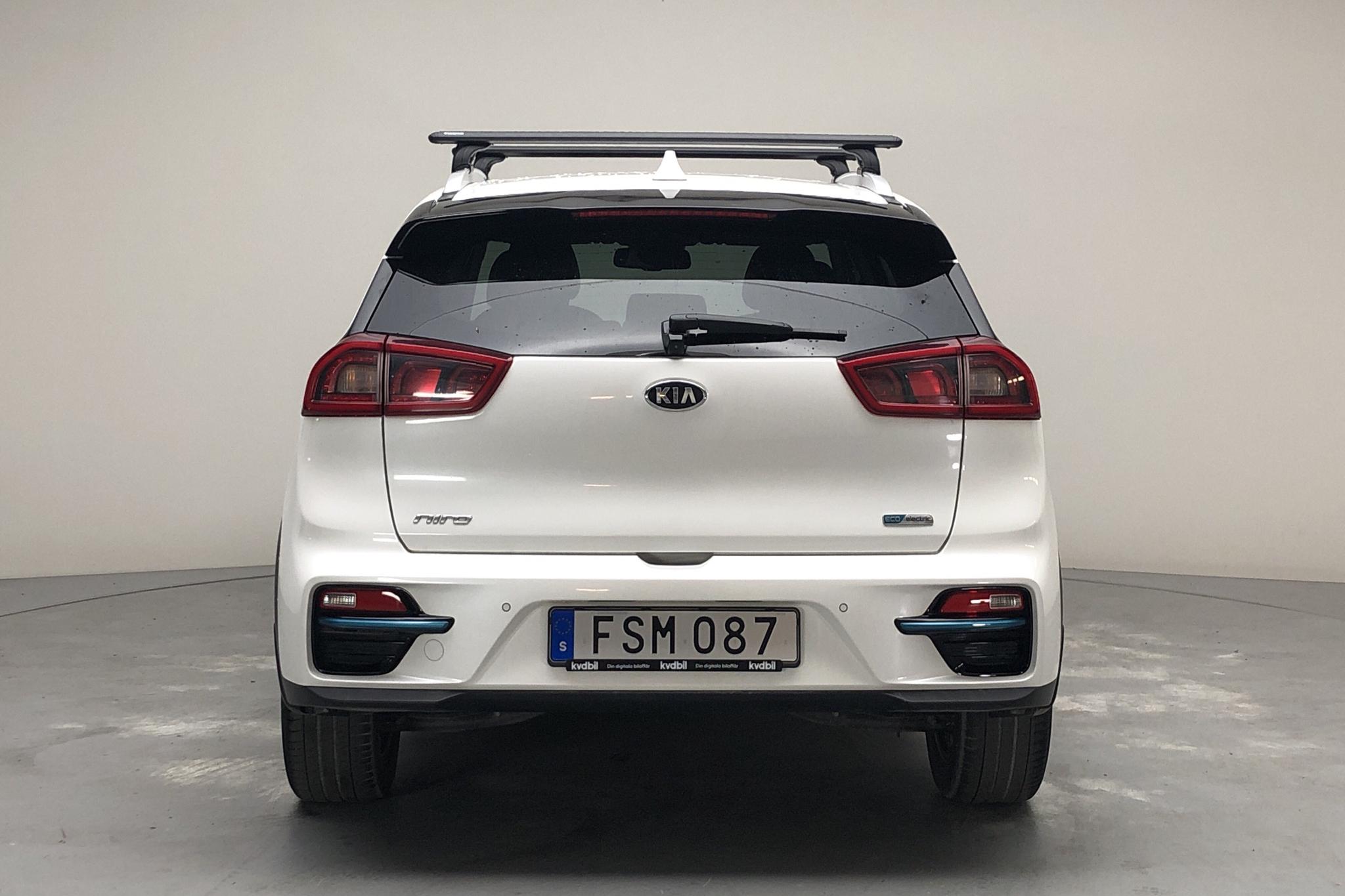 KIA Niro EV 64 kWh (204hk) - 104 280 km - Automatic - white - 2019