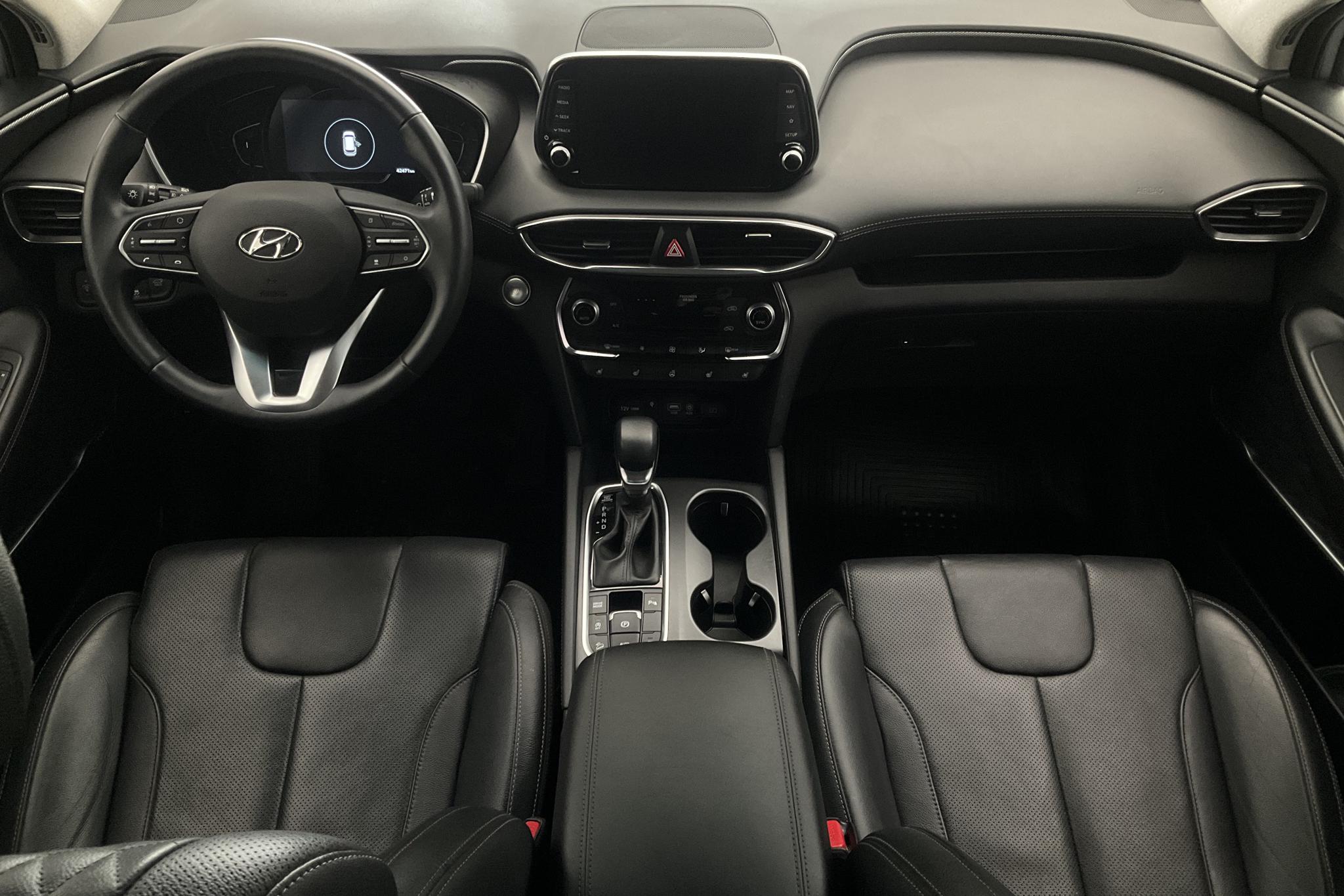 Hyundai Santa Fé 2.2 CRDi 4WD (200hk) - 42 480 km - Automatic - 2019