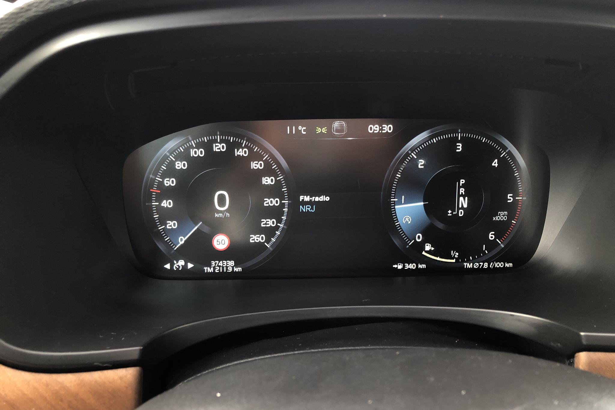Volvo V90 D3 (150hk) - 37 433 mil - Automat - gul - 2018