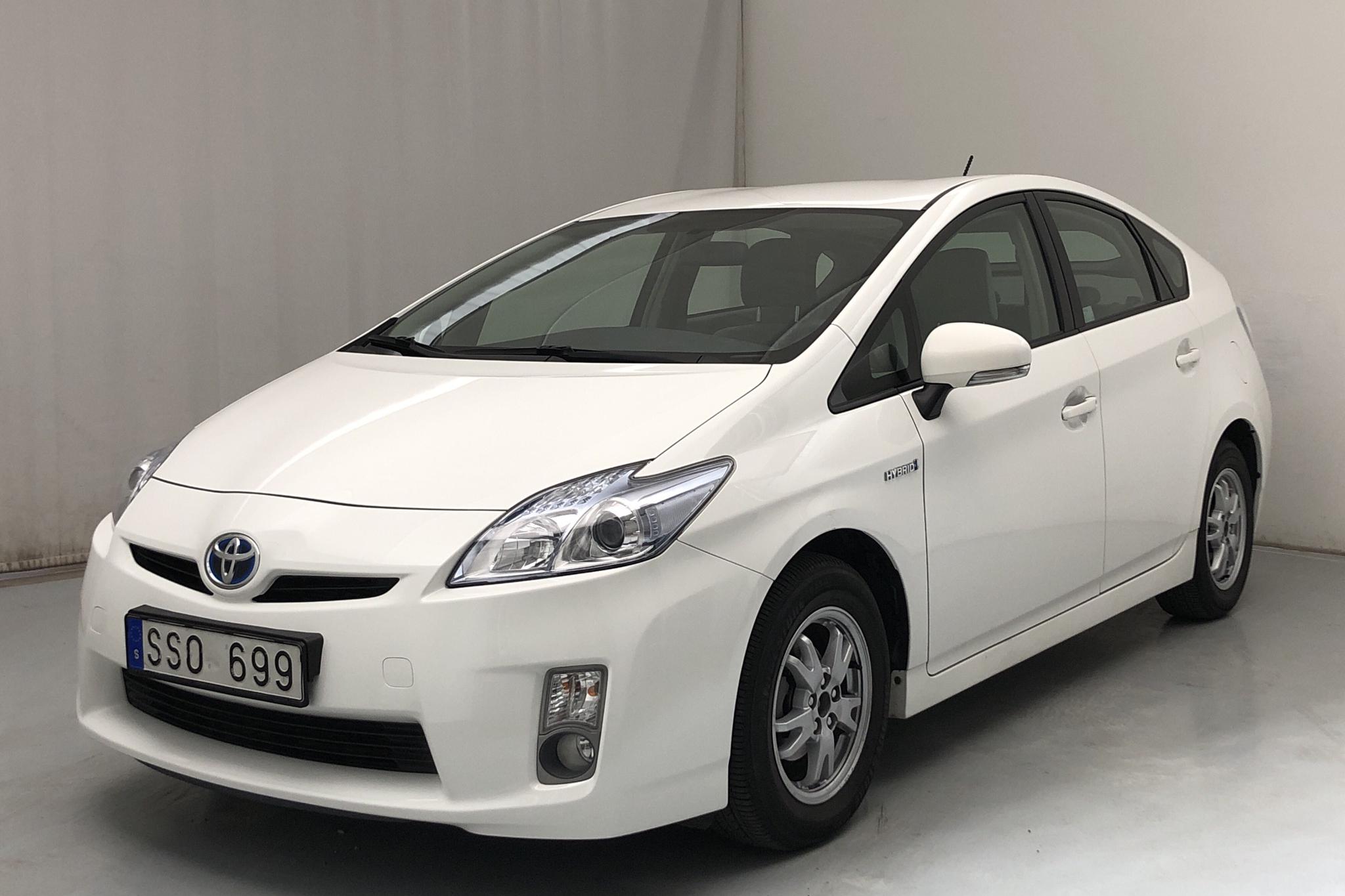 Toyota Prius 1.8 Hybrid (99hk) - 31 990 km - Automatic - white - 2010