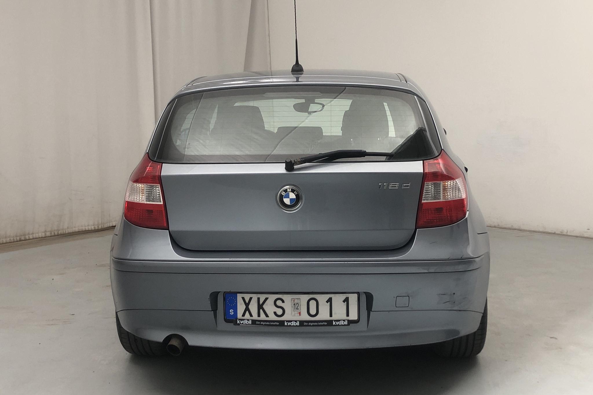 BMW 118d 5dr, E87 (122hk) - 178 450 km - Manual - Light Blue - 2006