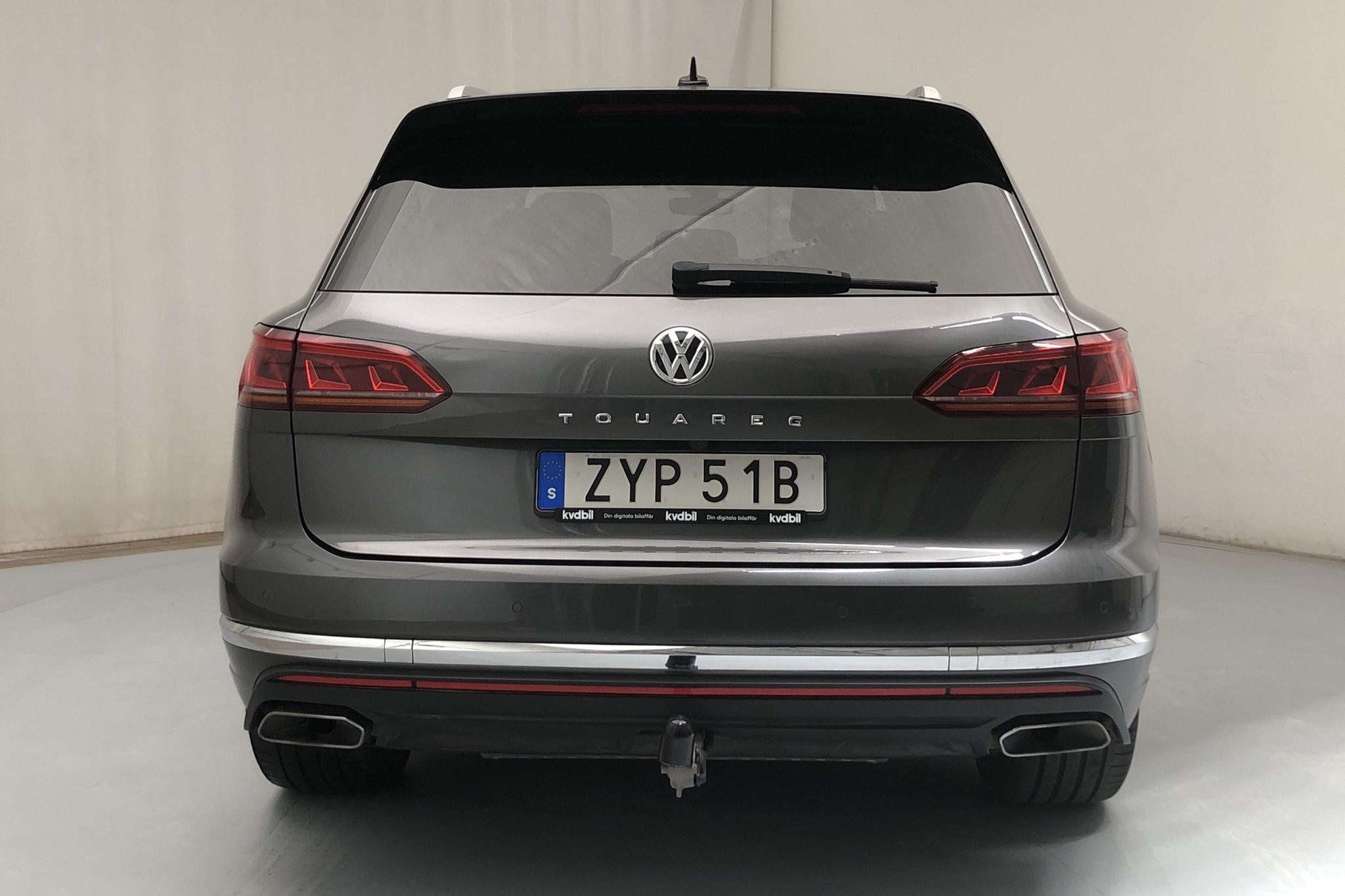 VW Touareg V6 TDI 4Motion (286hk) - 5 053 mil - Automat - grå - 2019