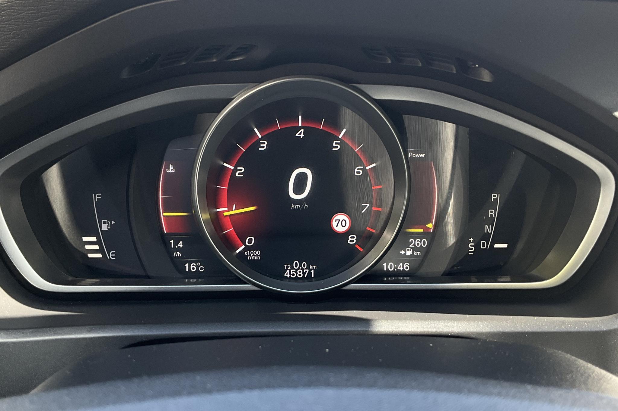 Volvo V40 Cross Country T3 (152hk) - 45 870 km - Automatic - black - 2019